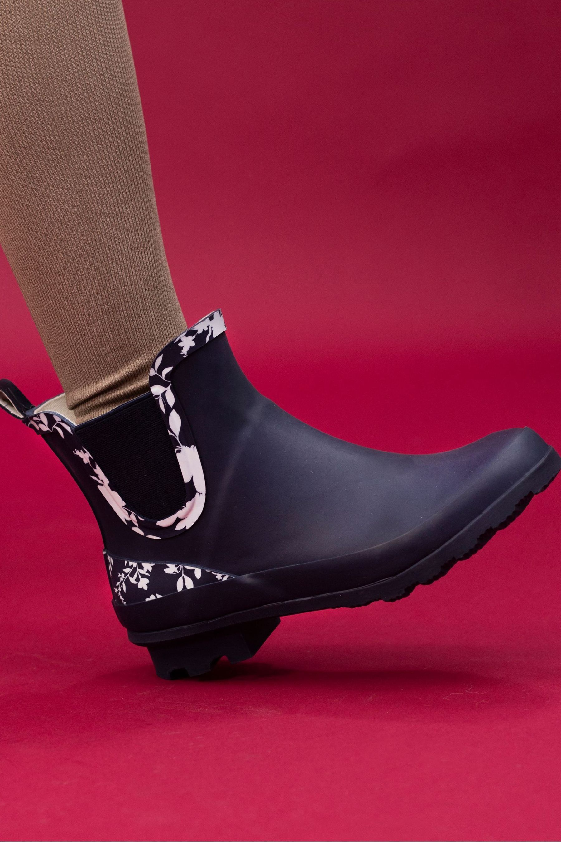 Lunar wellies online