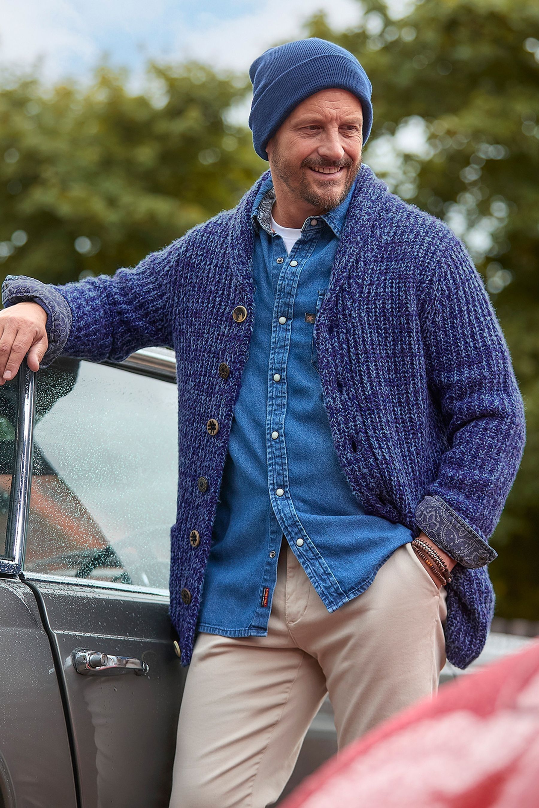 Chunky blue cardigan shop