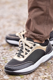 Joe Browns Gold Trim Chunky Dad Trainers - صورة 6 من 7