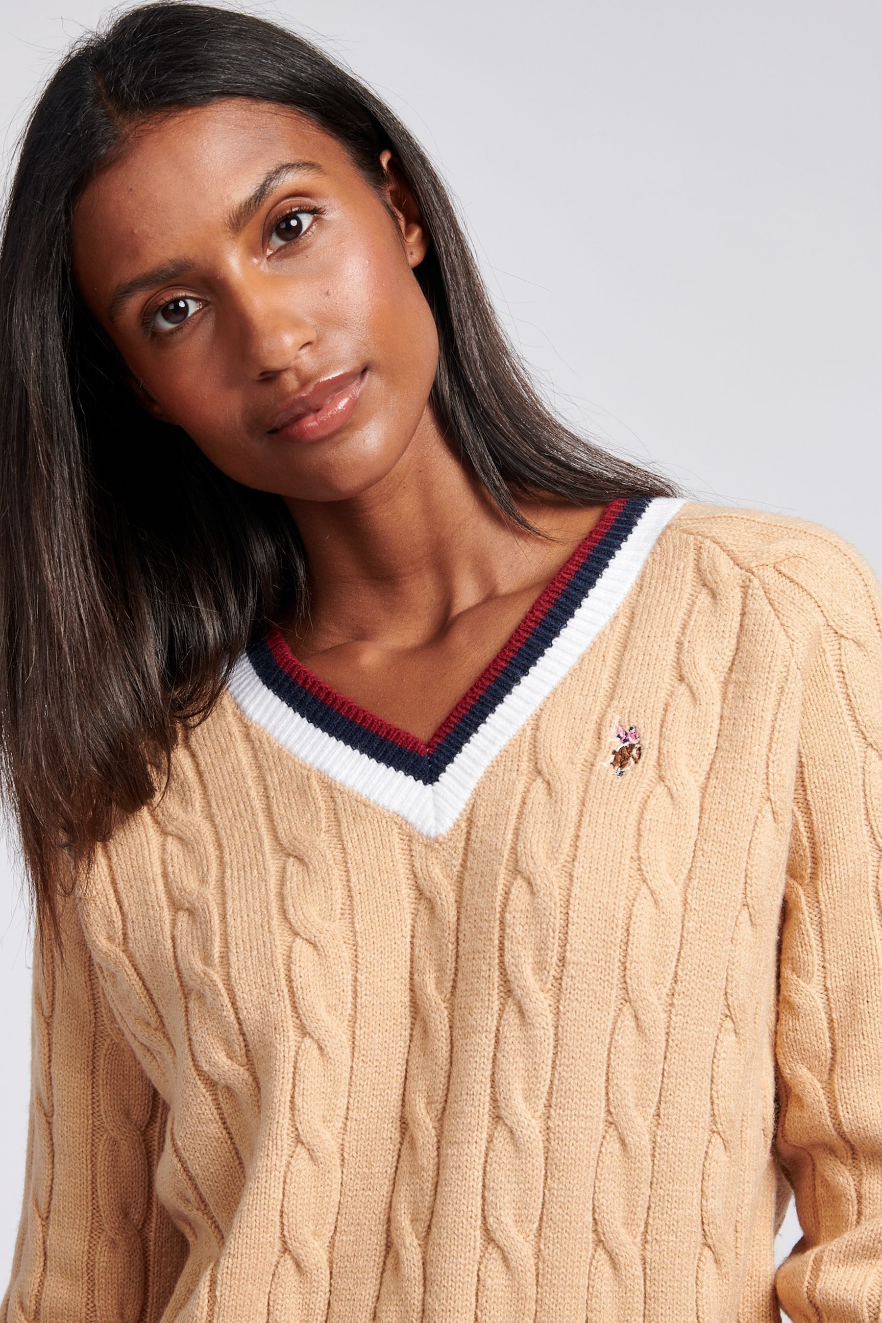 Kaufe Sie U.S. Polo Assn. Womens Natural Cable Knit Cricket Jumper bei Next Deutschland