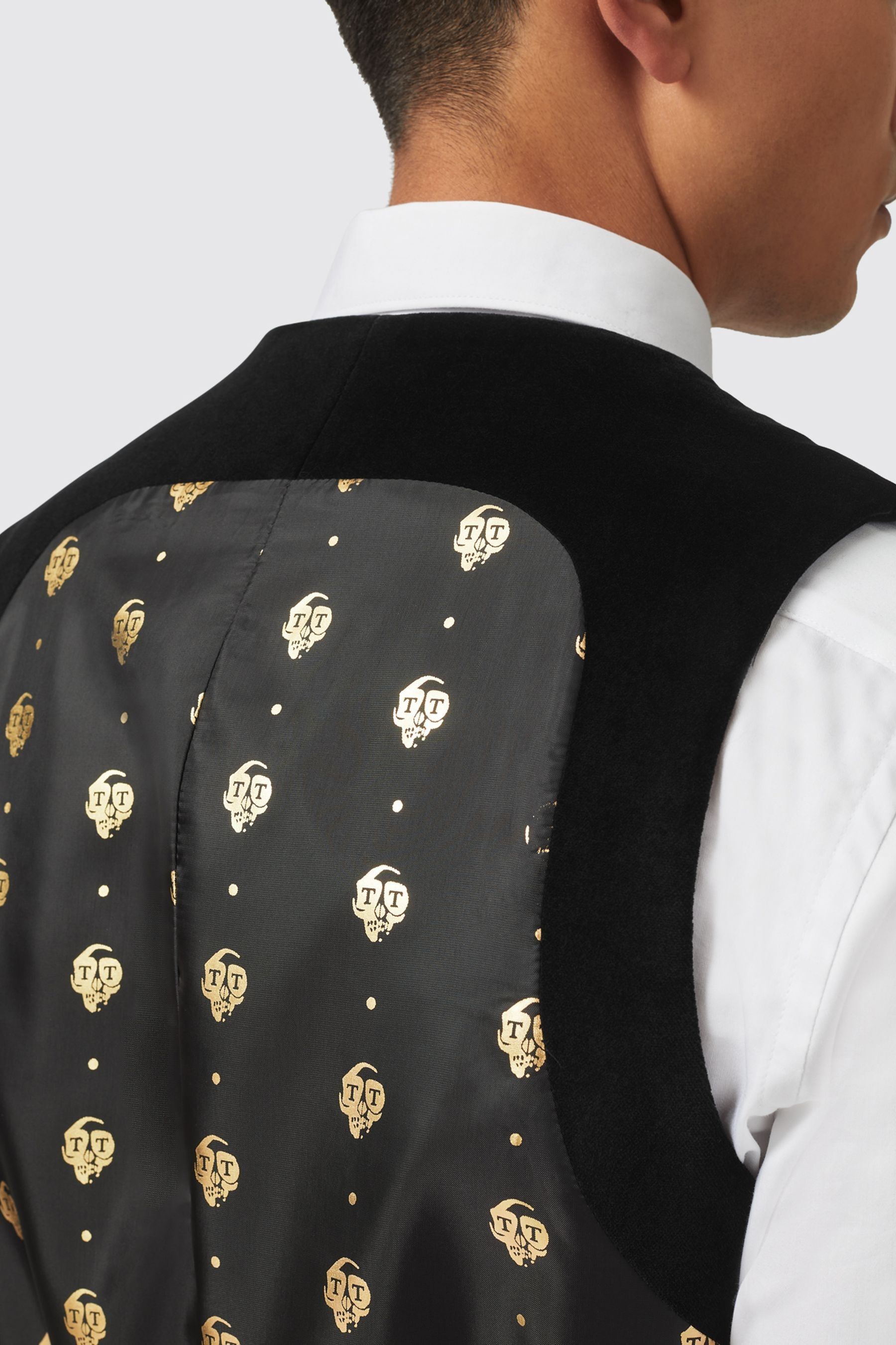 Buy Twisted Tailor Black Skinny Fit Sylvester Velvet Tuxedo Waistcoat from Next Canada