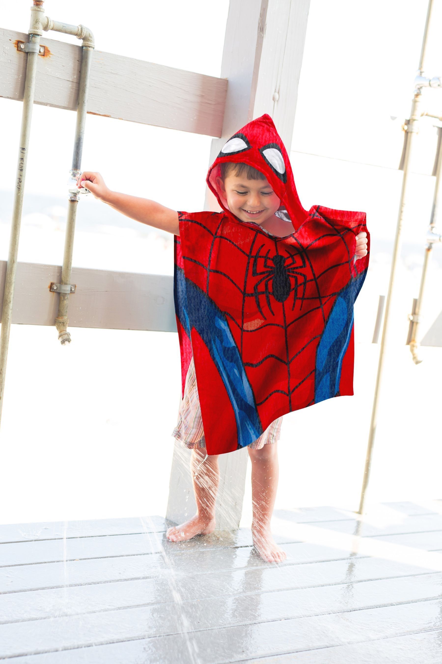 Red hooded towel 2025