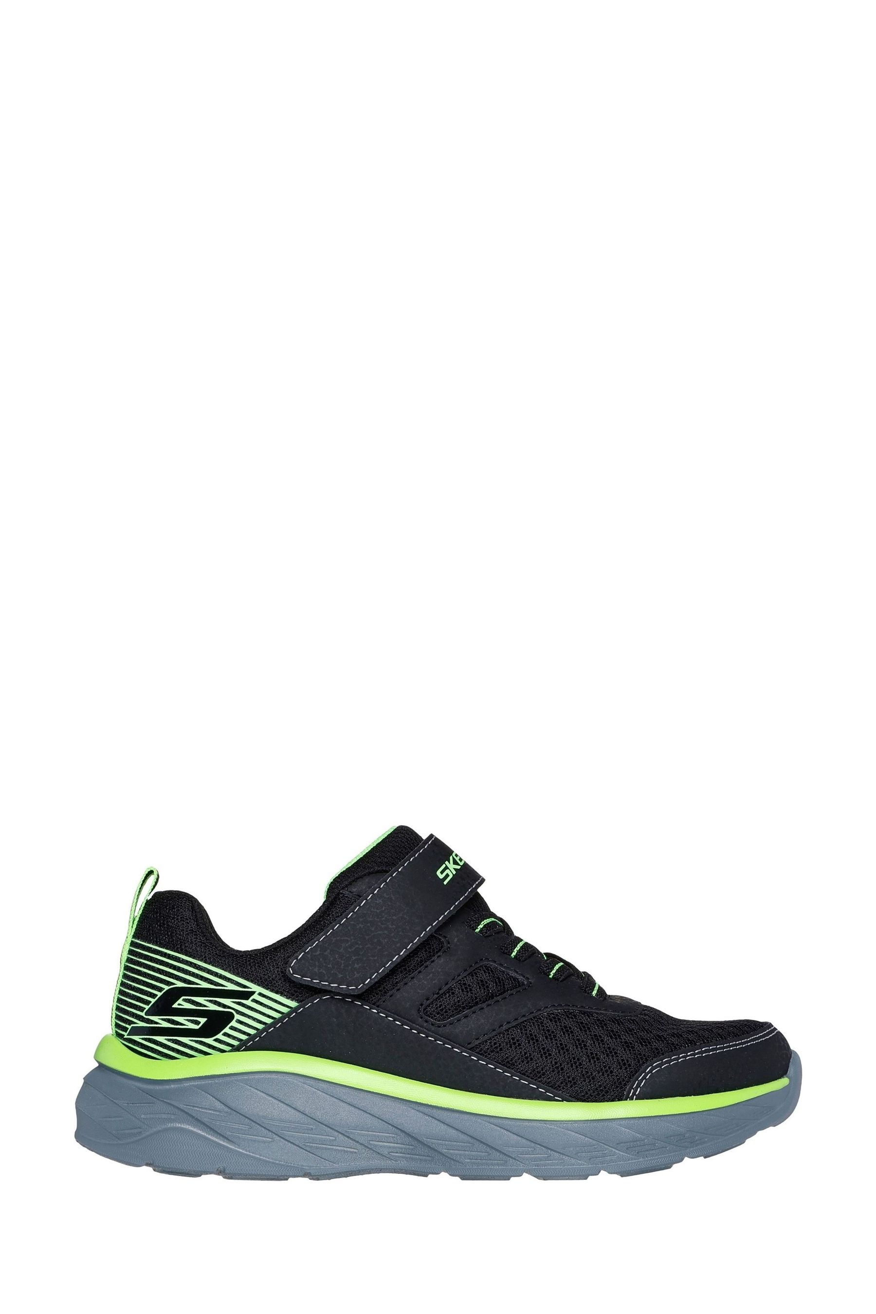 Green sketchers discount
