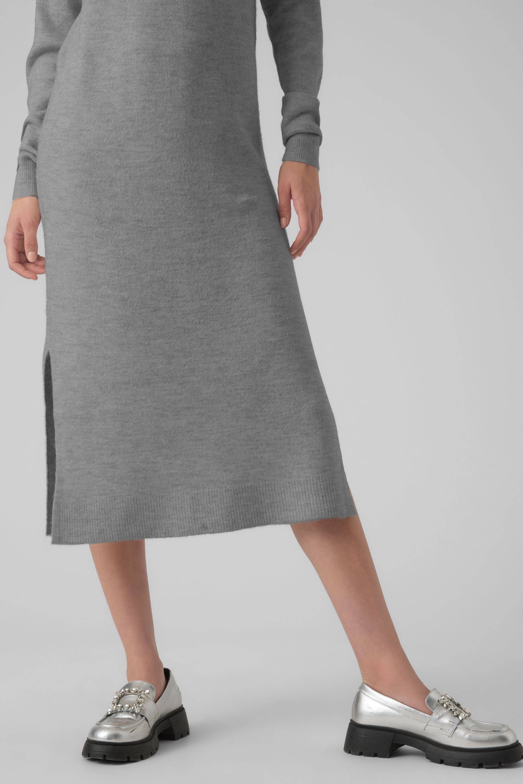 Vero moda knitted midi skirt co-ord with side split outlet