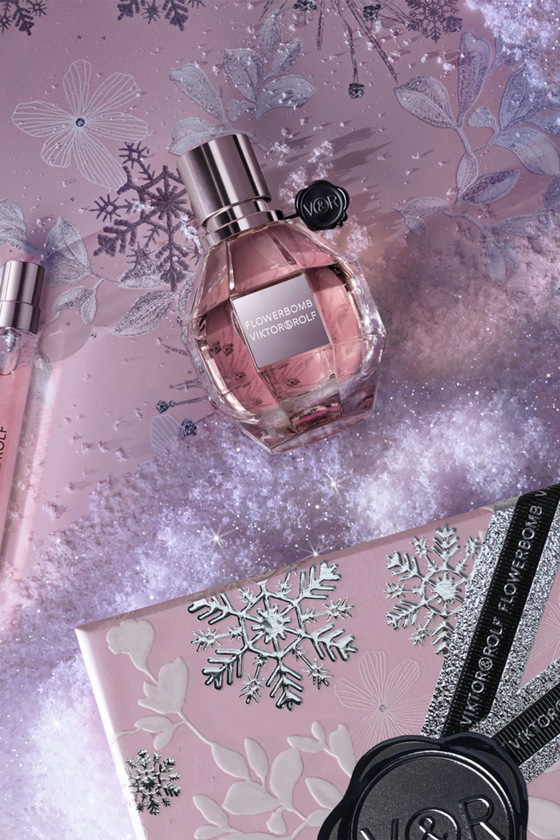 Buy Viktor Rolf 50ml Flowerbomb Eau de Parfum Gift Set from the Next UK online shop