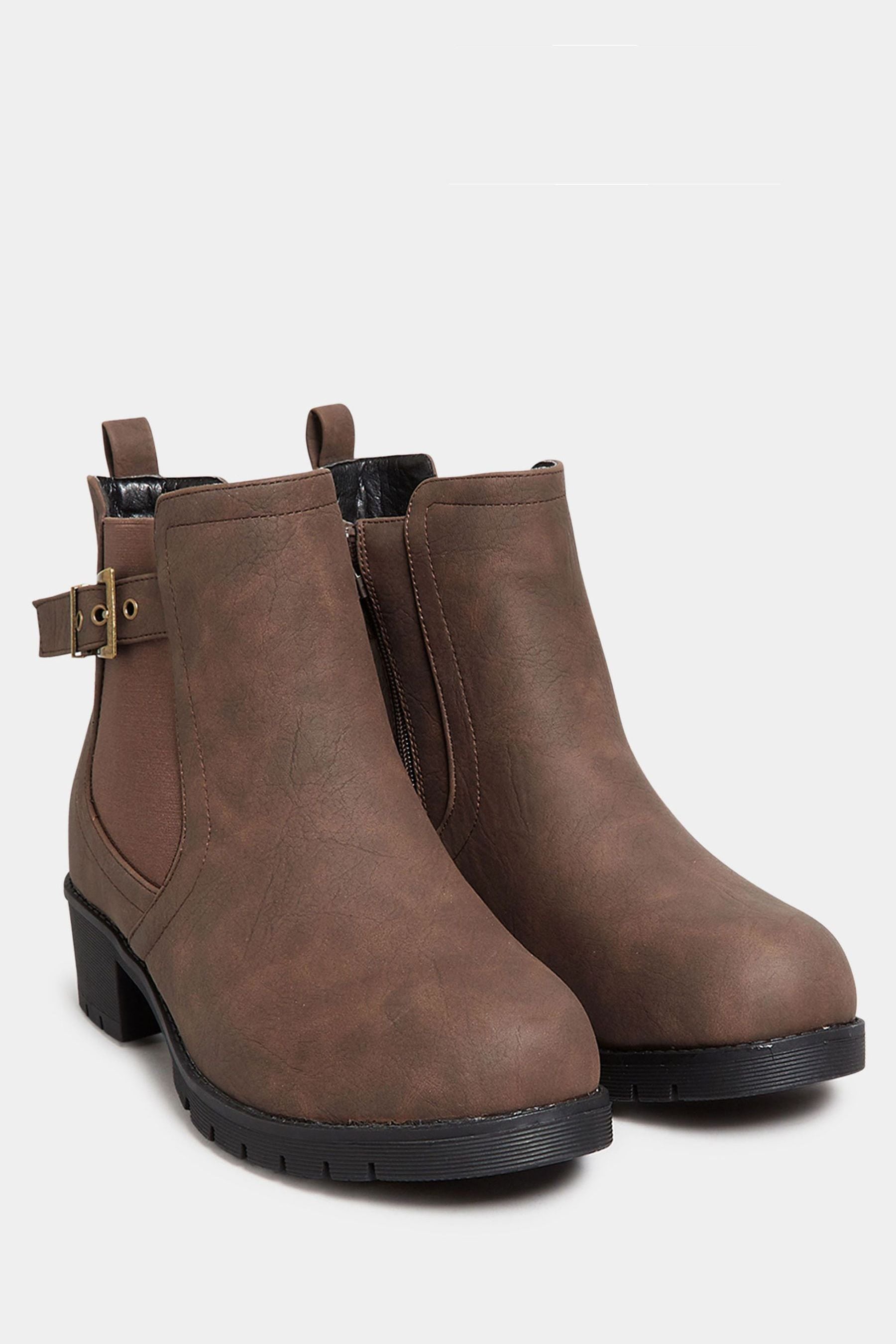 Wide fitting ankle boots for ladies uk sale