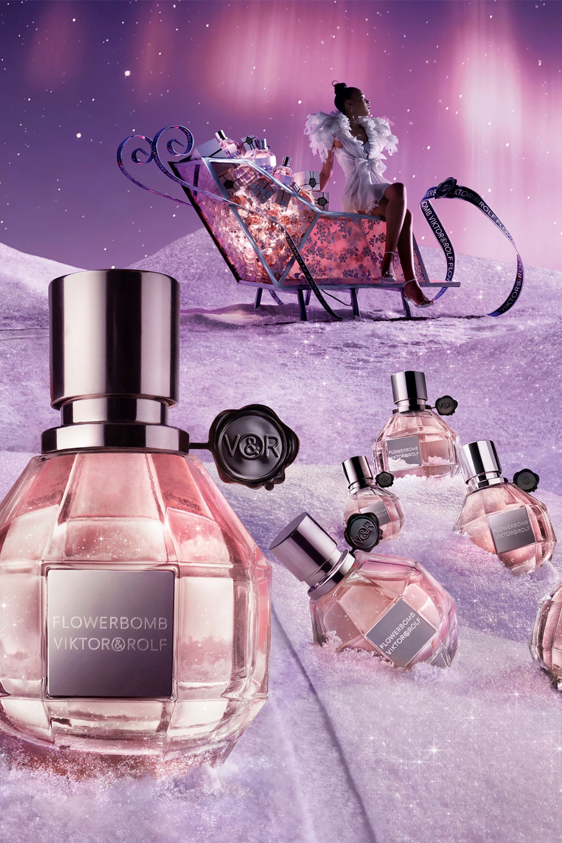 Buy Viktor Rolf Flowerbomb Eau de Parfum 100ml Gift Set from the Next UK online shop