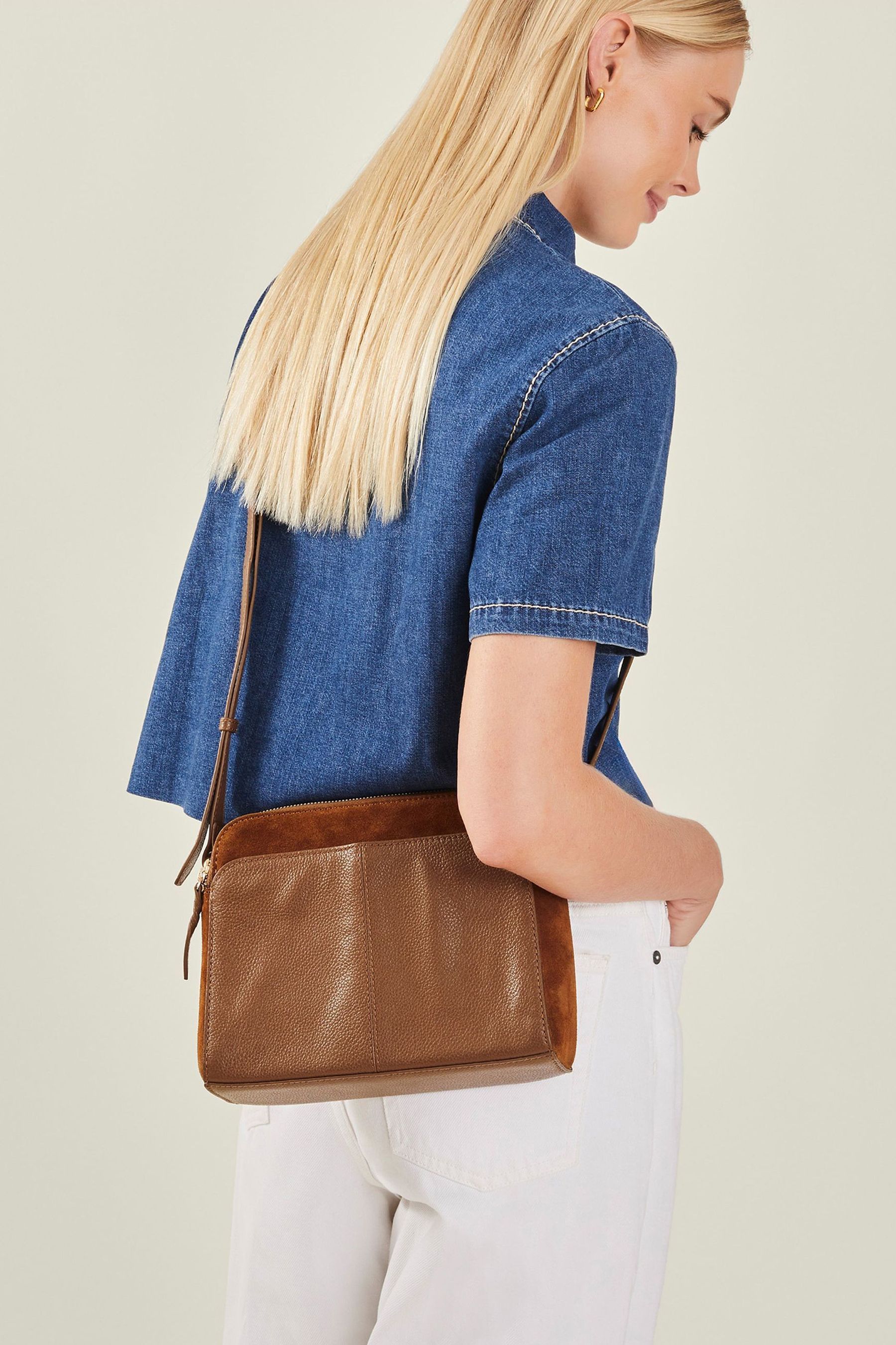 Double zip leather crossbody bag discount