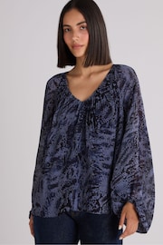 Ro&Zo Blue Snake Print Blouson Sleeve Blouse - Image 2 of 5