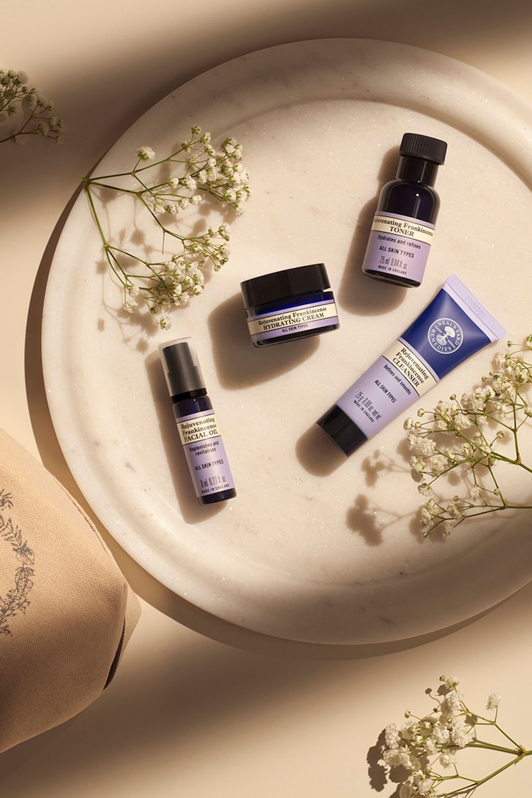 Neals Yard Remedies Rejuvenating Frankincense Skincare Kit - Image 4 of 4