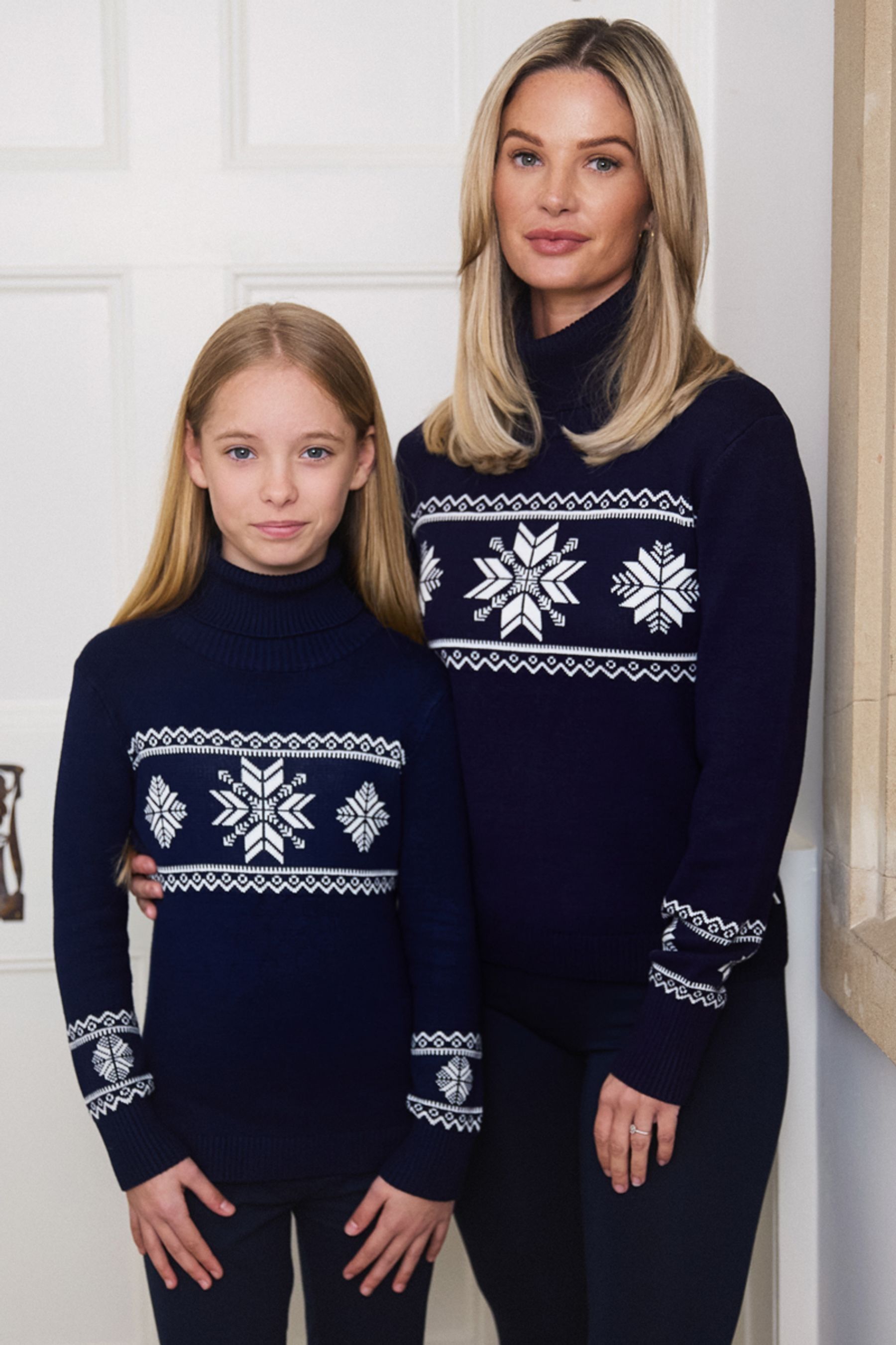 Next snowflake jumper sale