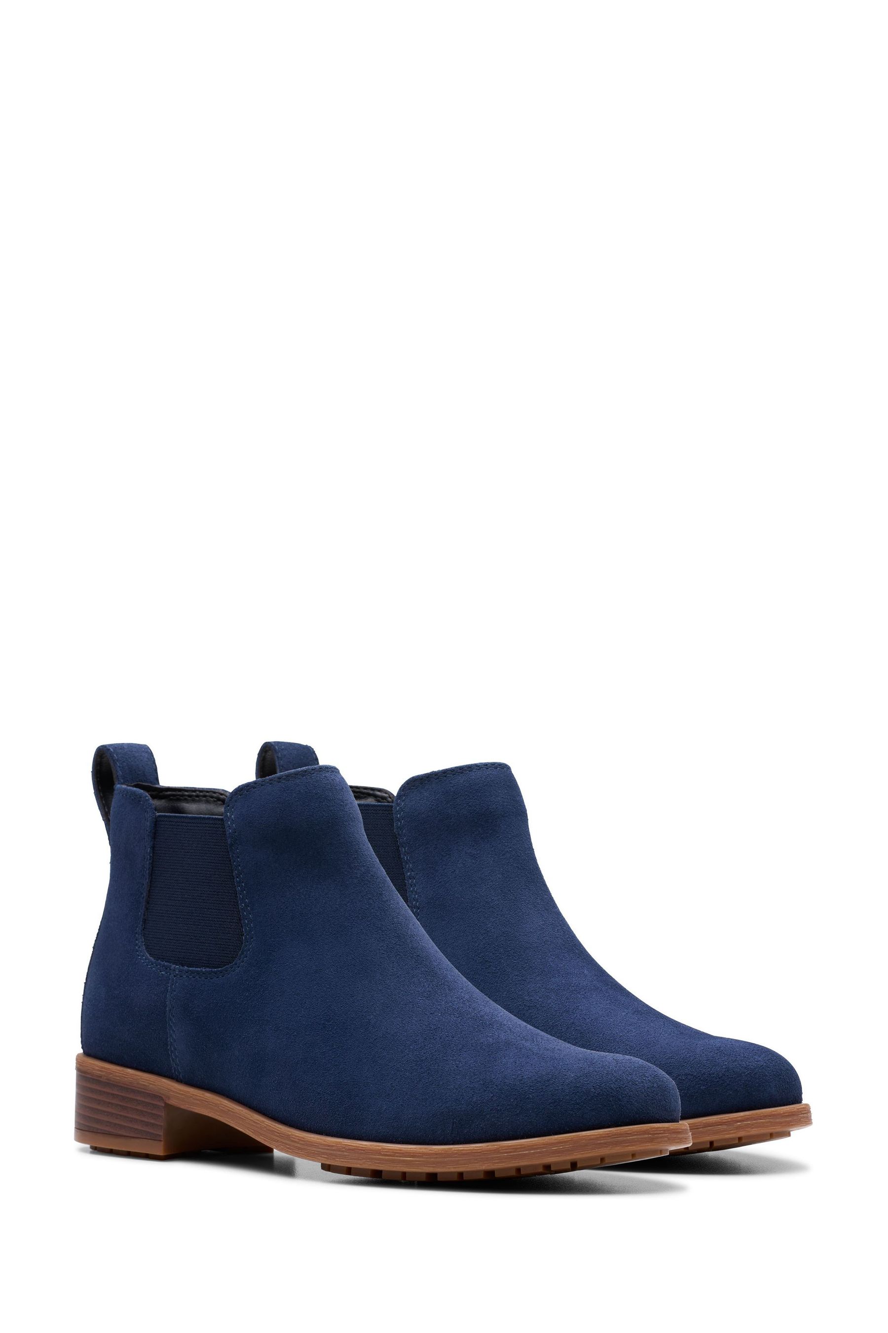 Clarks navy chelsea boots online