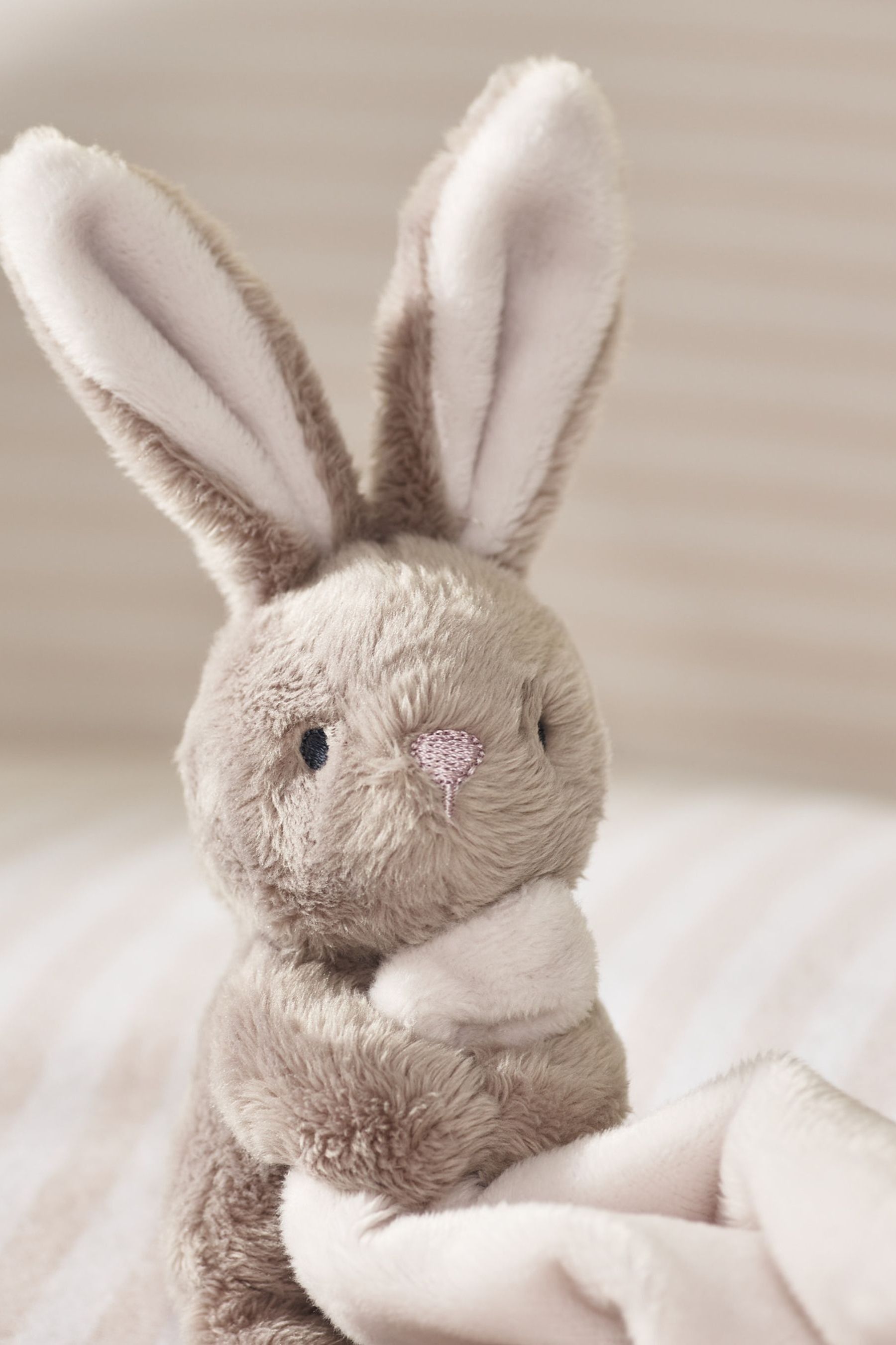 Stella mccartney bunny blanket hot sale