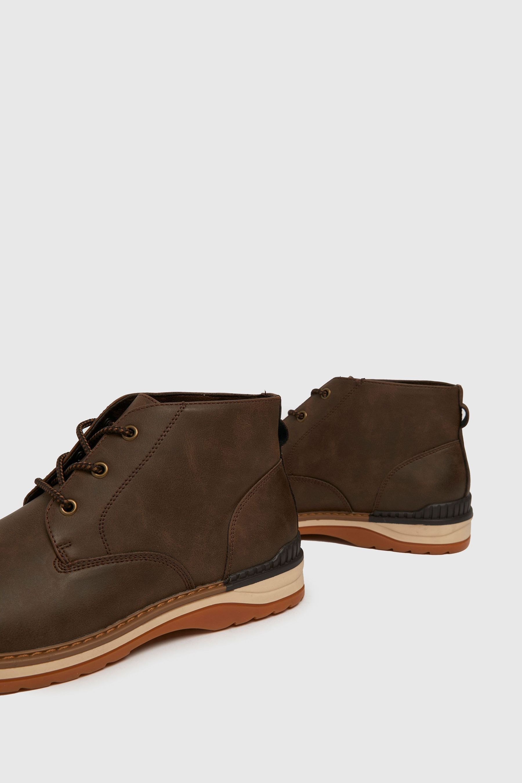 Timberland squall canyon chukka boots shop