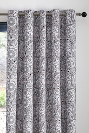 Laurence Llewelyn-Bowen Romilly Blackout Pair of Eyelet Curtains - Bild 2 von 3