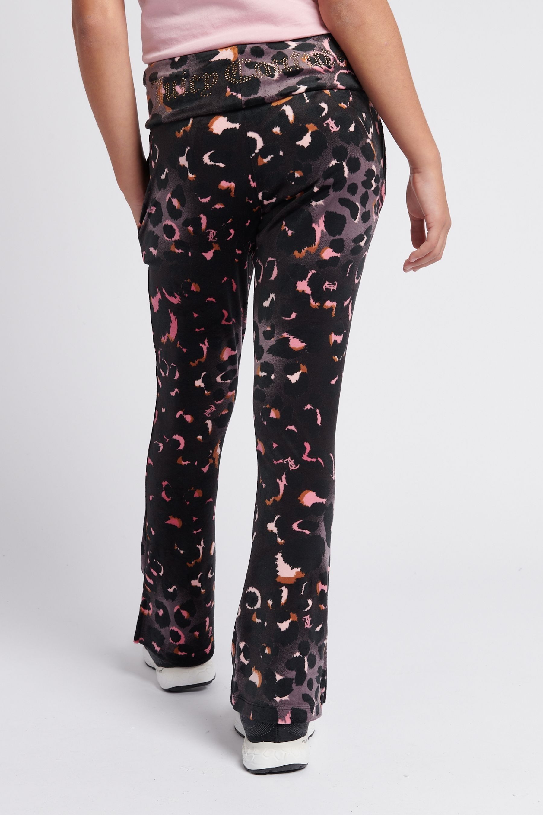 Girls leopard joggers best sale