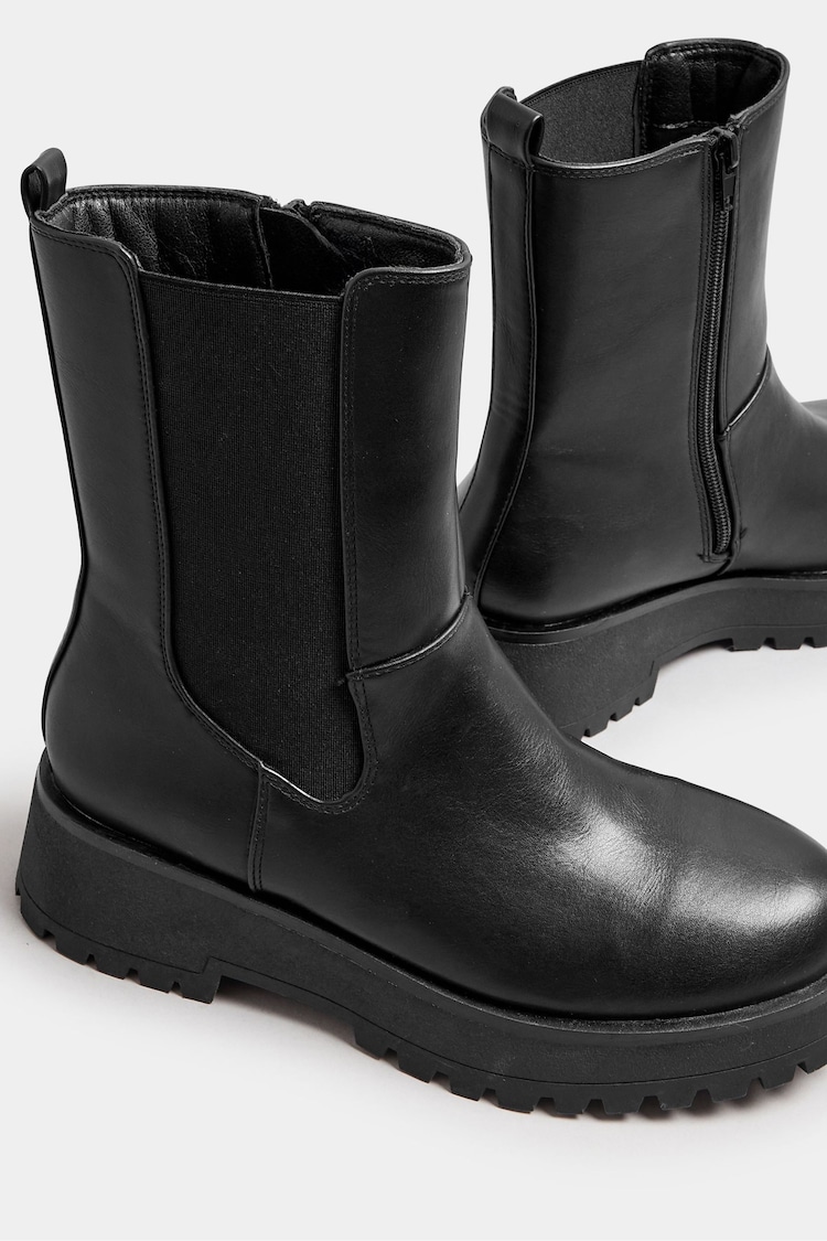 Yours Curve Black Wide Fit Extra Wide Fit Chunky Wedge Chelsea Boots - Image 5 of 5