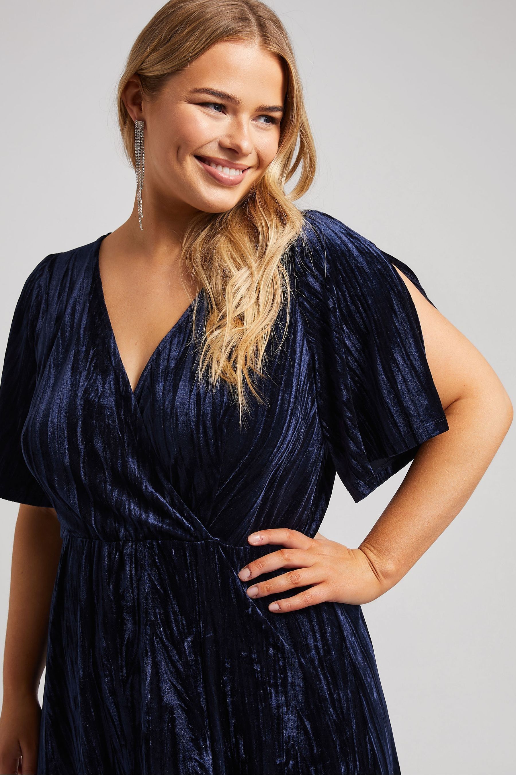 Plus size velvet wrap dress deals