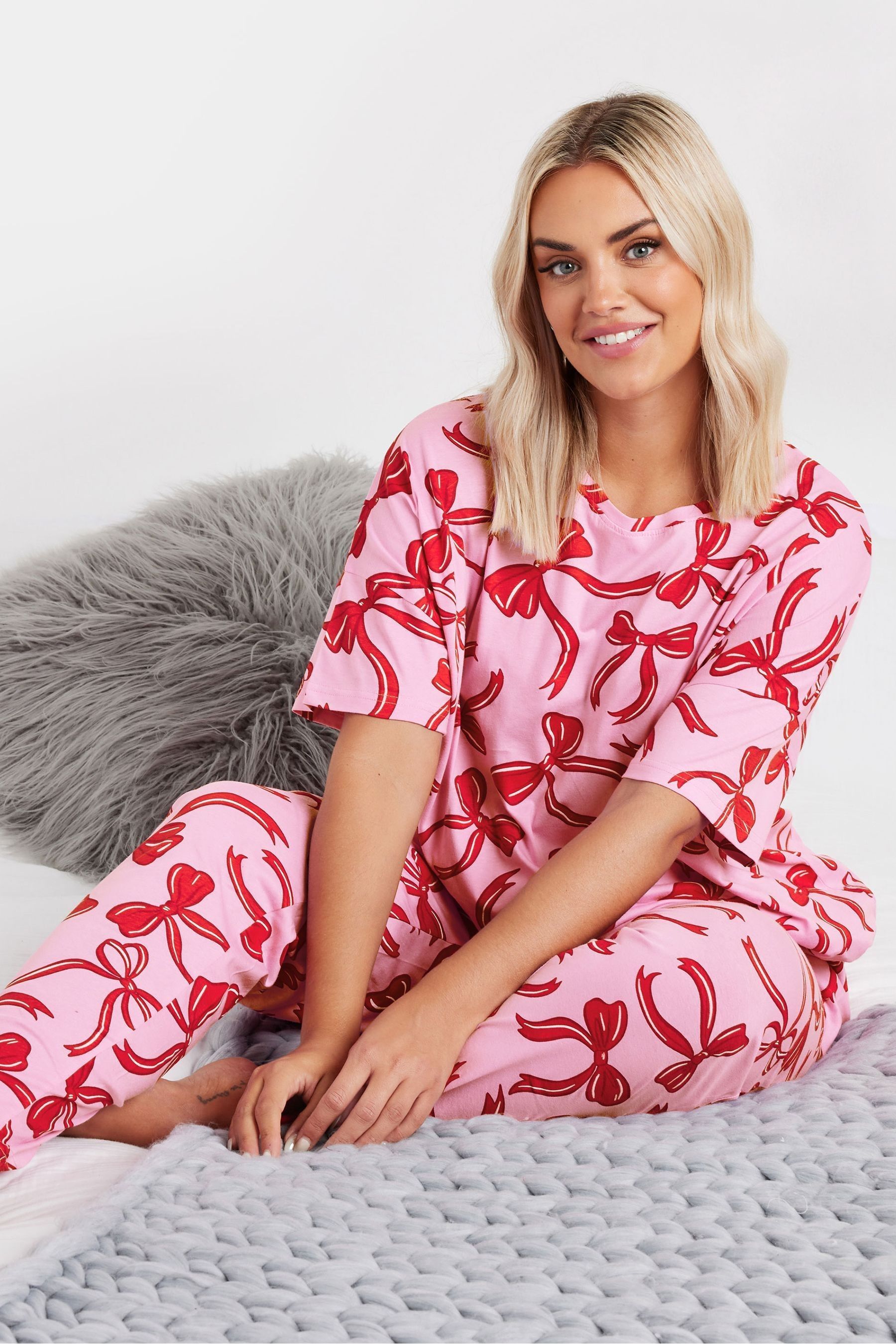 Pyjamas curve clearance