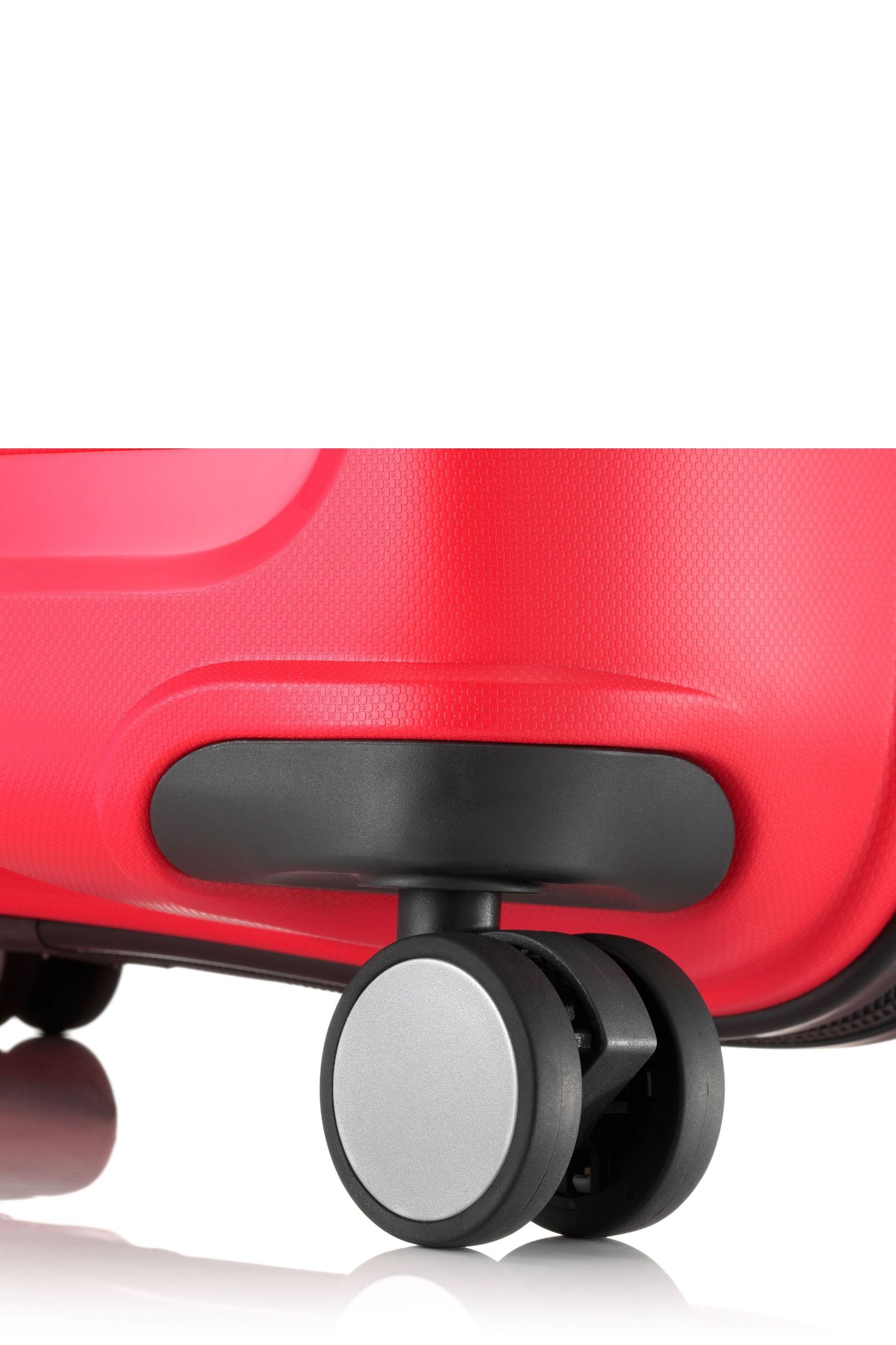 Tripp suitcase red on sale