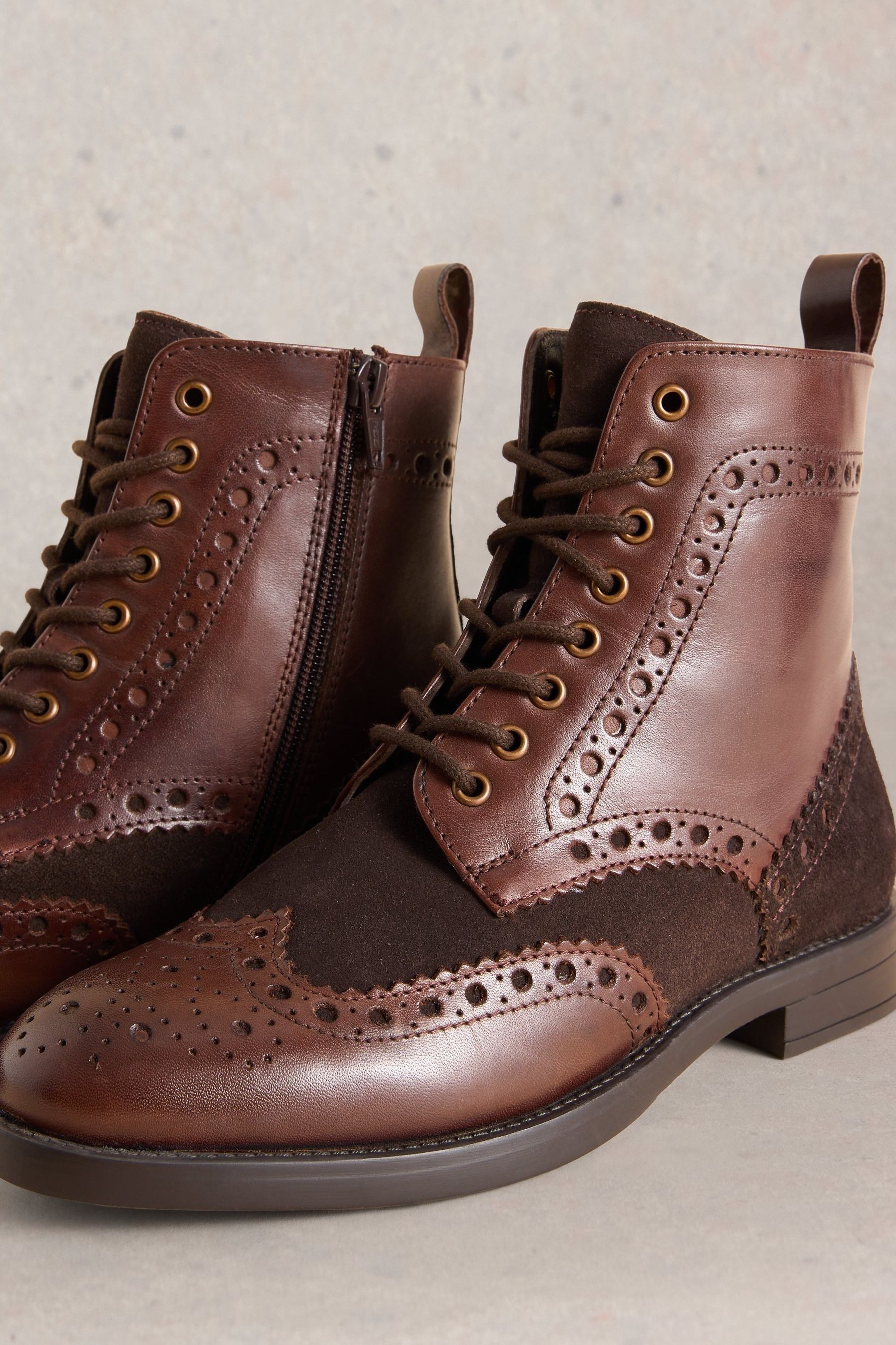 White stuff mens boots outlet