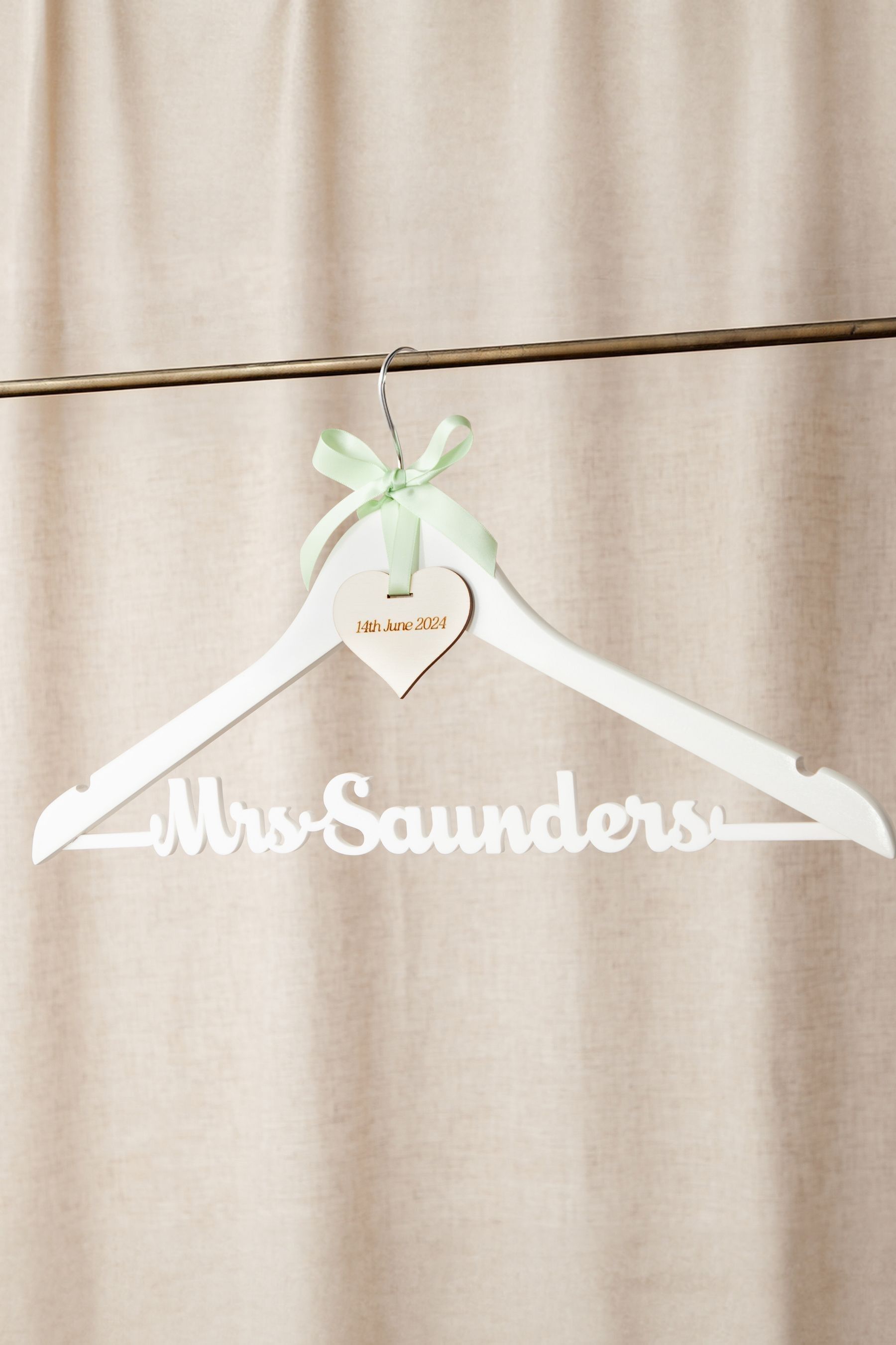 Wedding dress hanger uk on sale