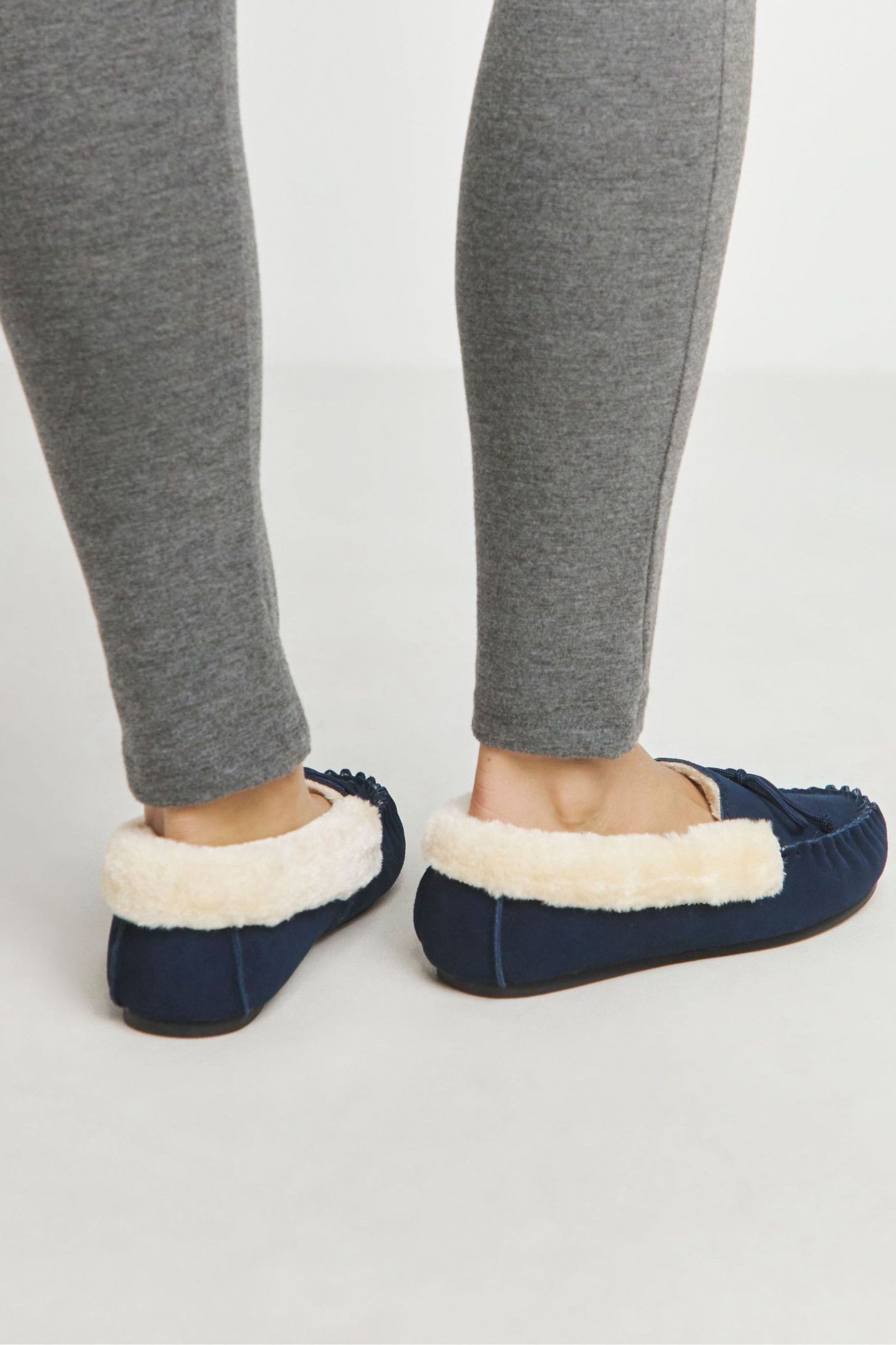 Womens extra wide moccasin slippers new arrivals