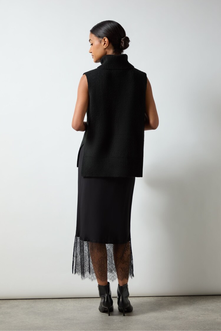 Ro&Zo Black Crepe Lace Trim Skirt - Image 2 of 4