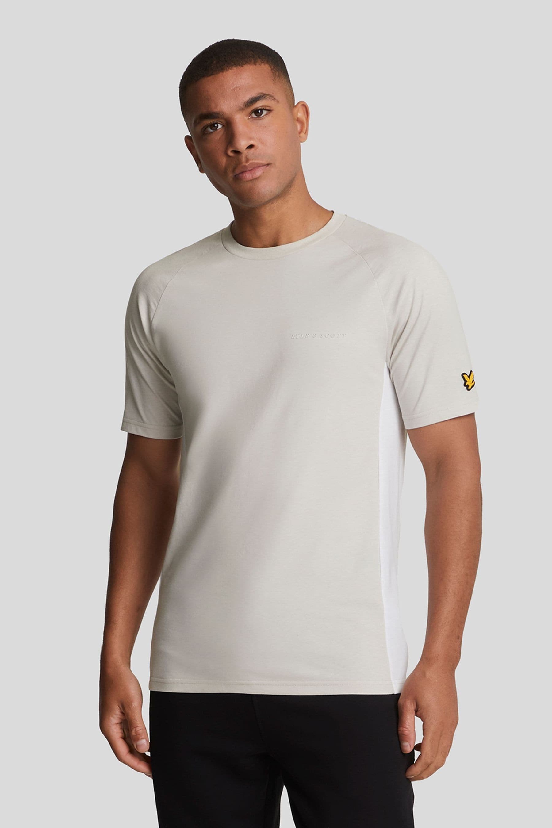 Buy Lyle Scott Grey Colourblock Core T Shirt from Next Norway