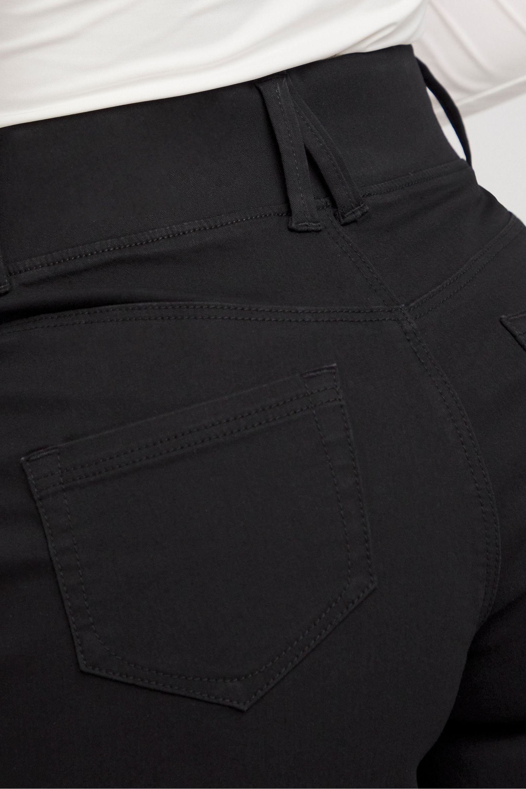 Next pull on jeggings top