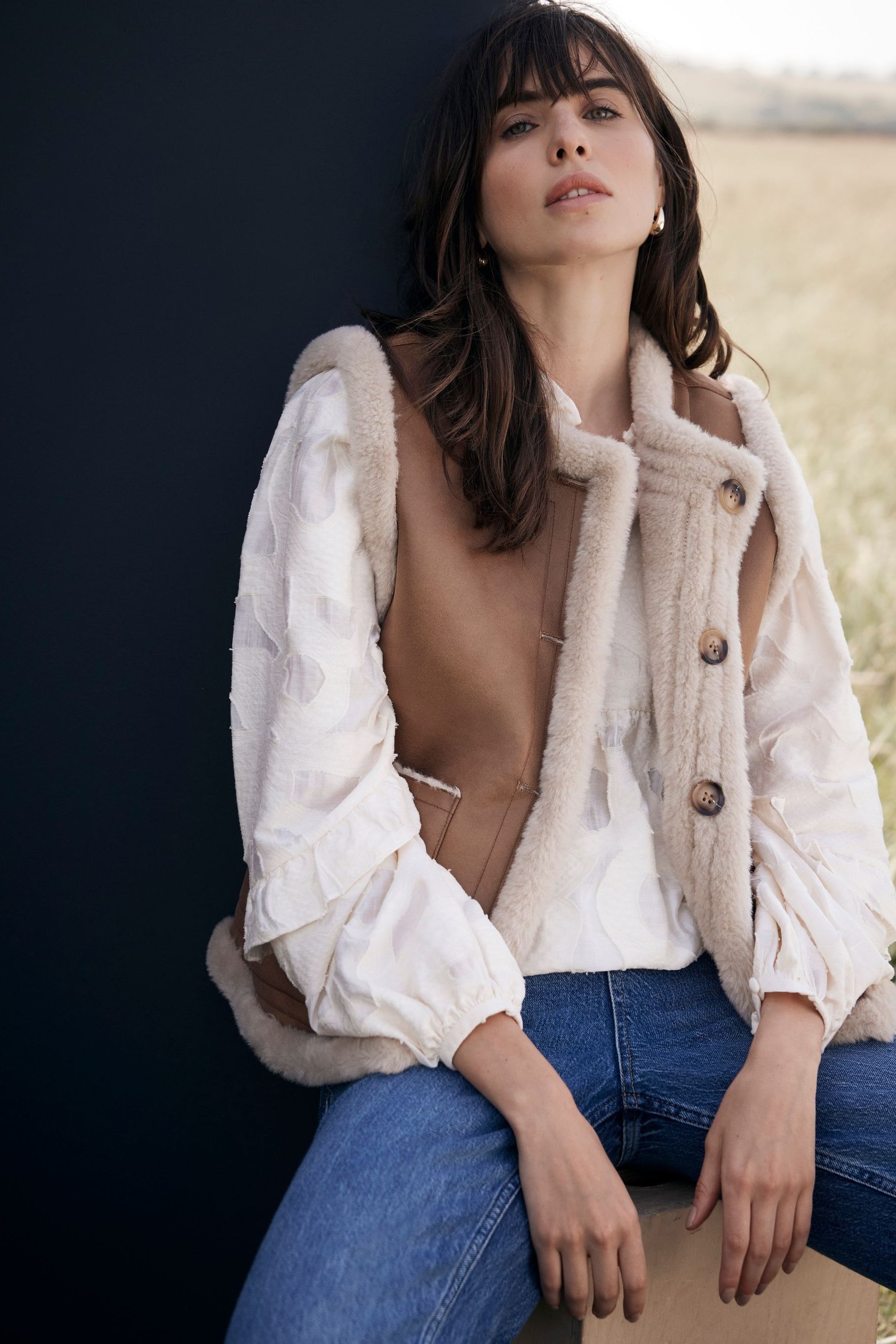 Tan fur gilet deals