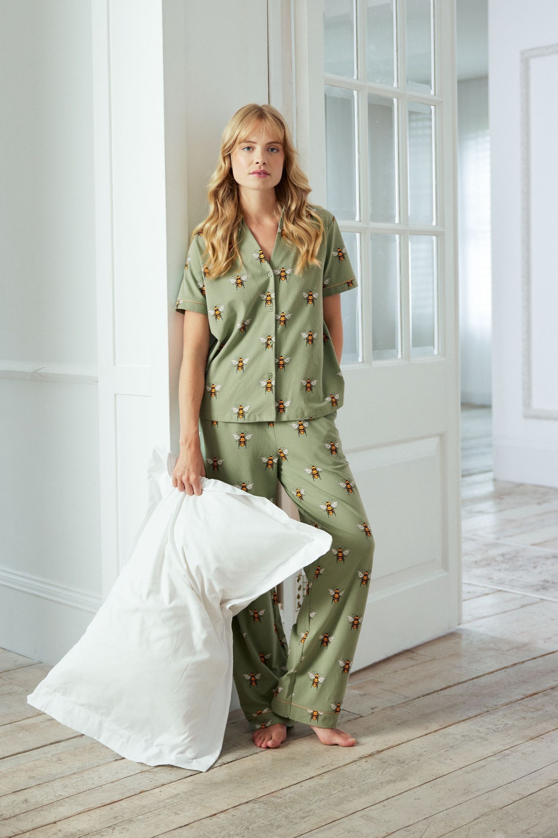 Buy Chelsea Peers Green Organic Cotton Bee Print Long Pyjama Set from Next Canada