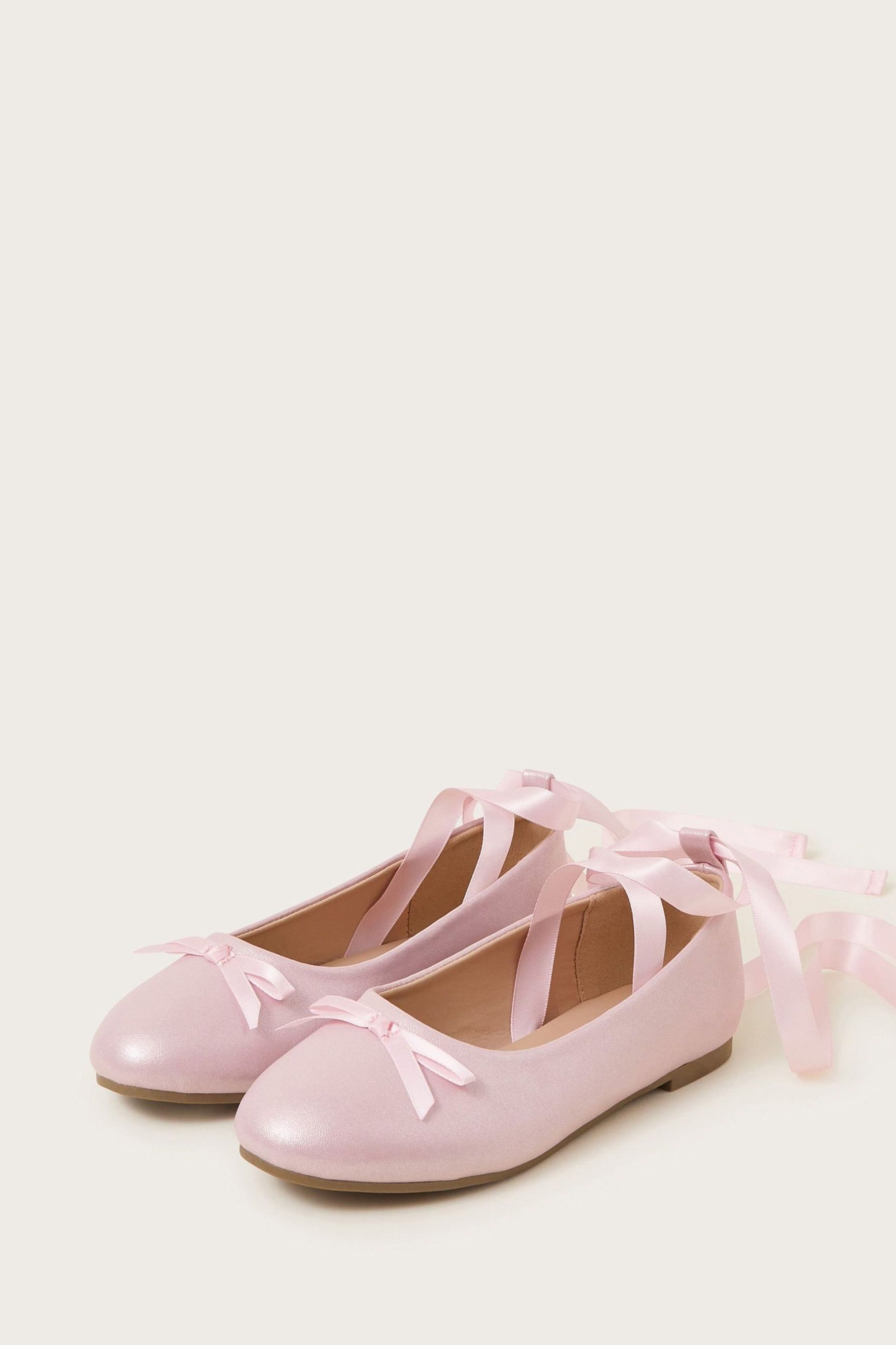 Pink flats 2025