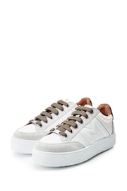 Moda in Pelle Amarante M Stitch Detail Chunky Leather White Trainers - Image 3 of 4