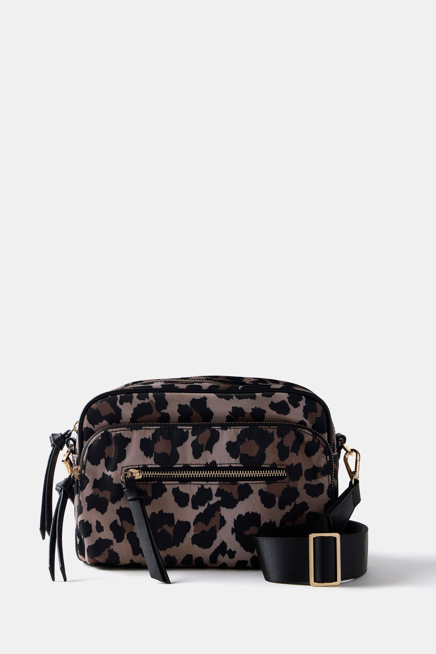 Animal print camera bag outlet