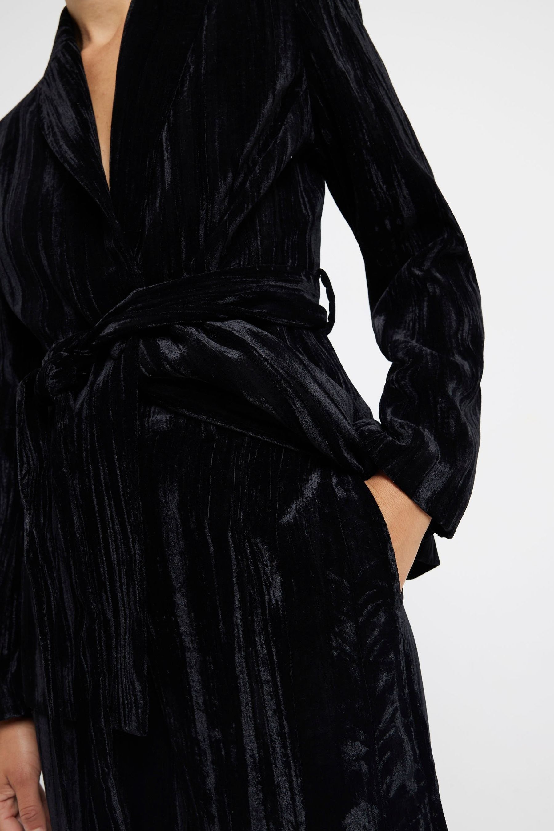 River island black velvet blazer top