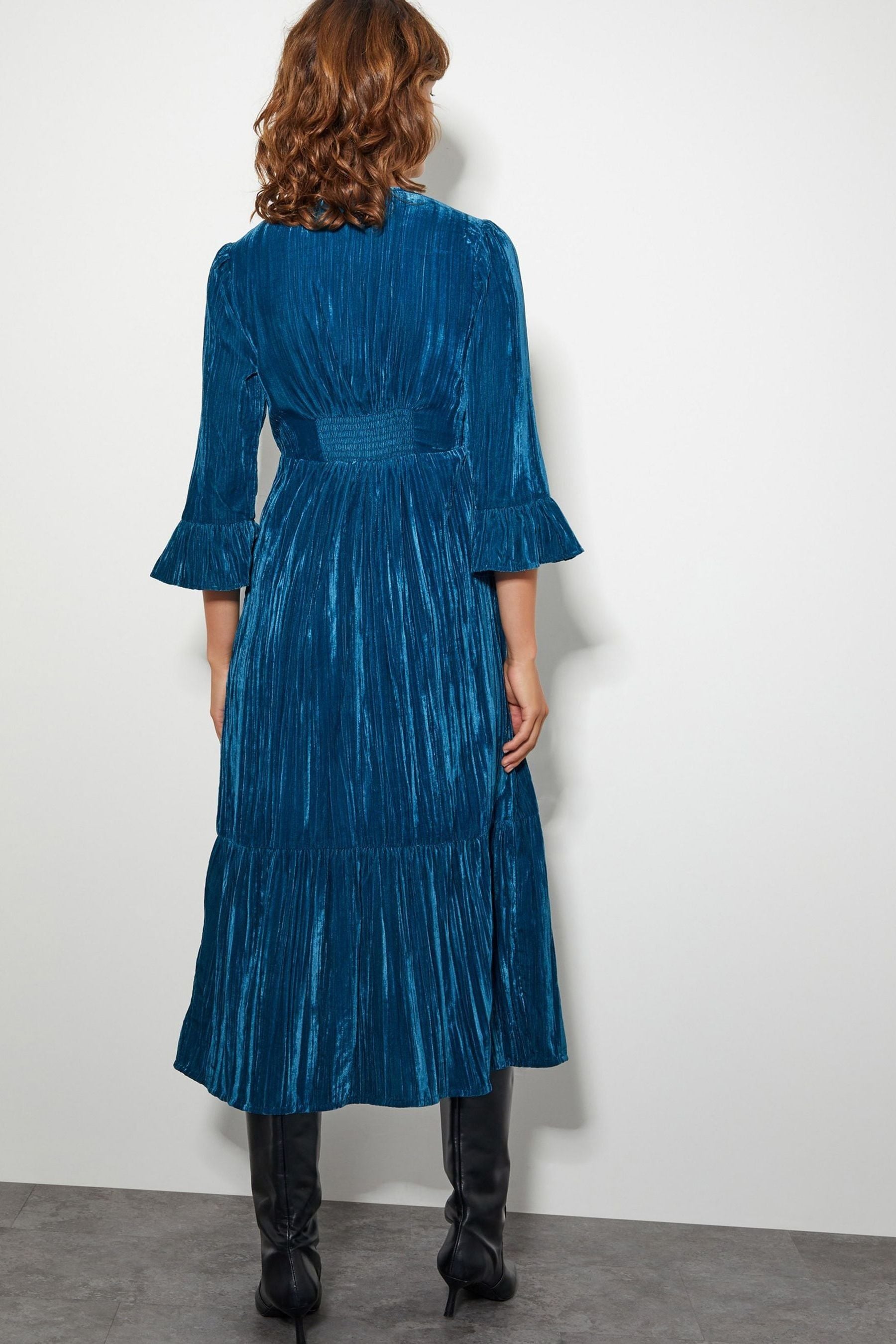 Buy Monsoon Blue Mabel V Front Crushed Velvet Midi Dress from Next United Arab Emirates