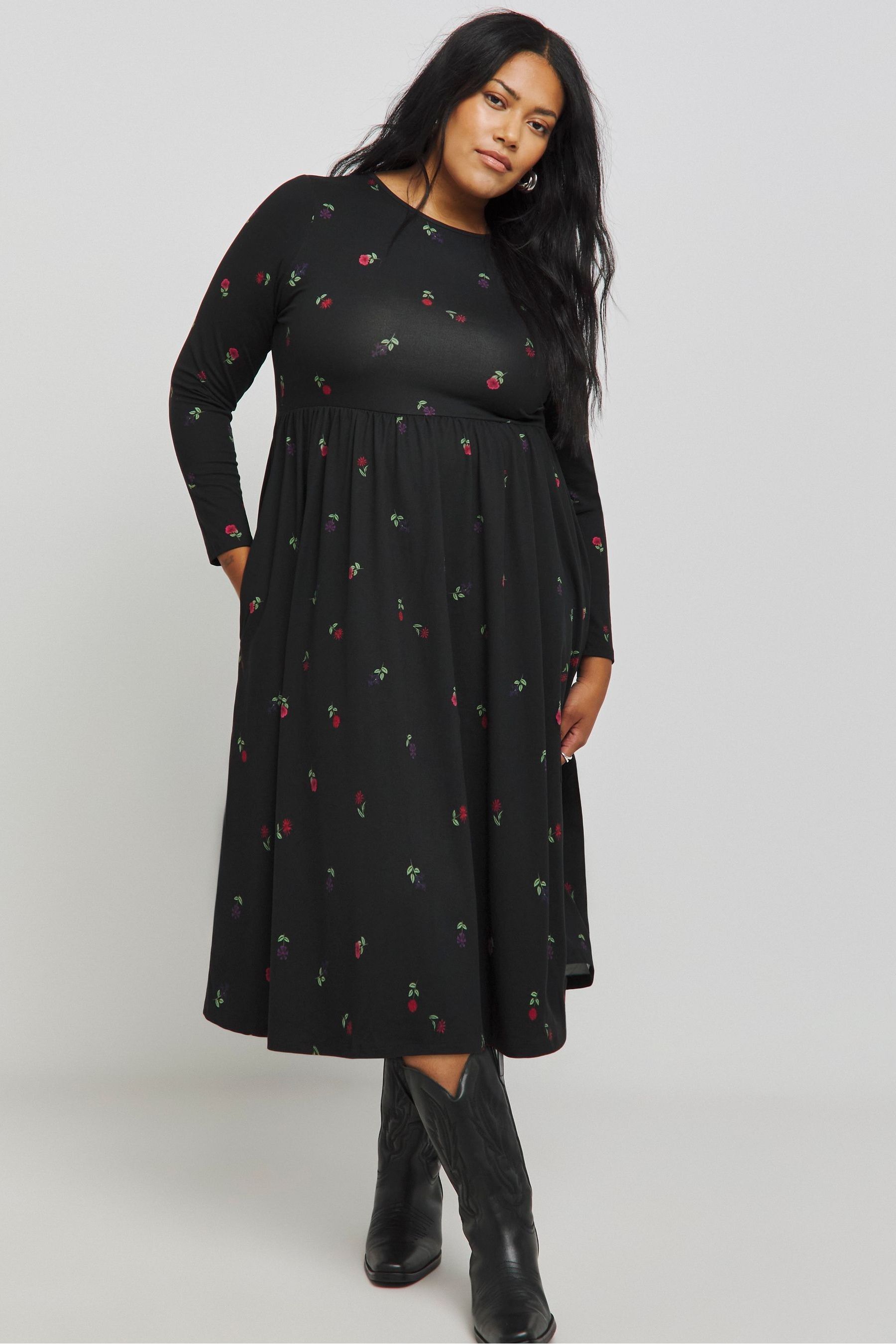 Buy Simply Be Black Supersoft Pocket Midi Dress from Next Luxembourg