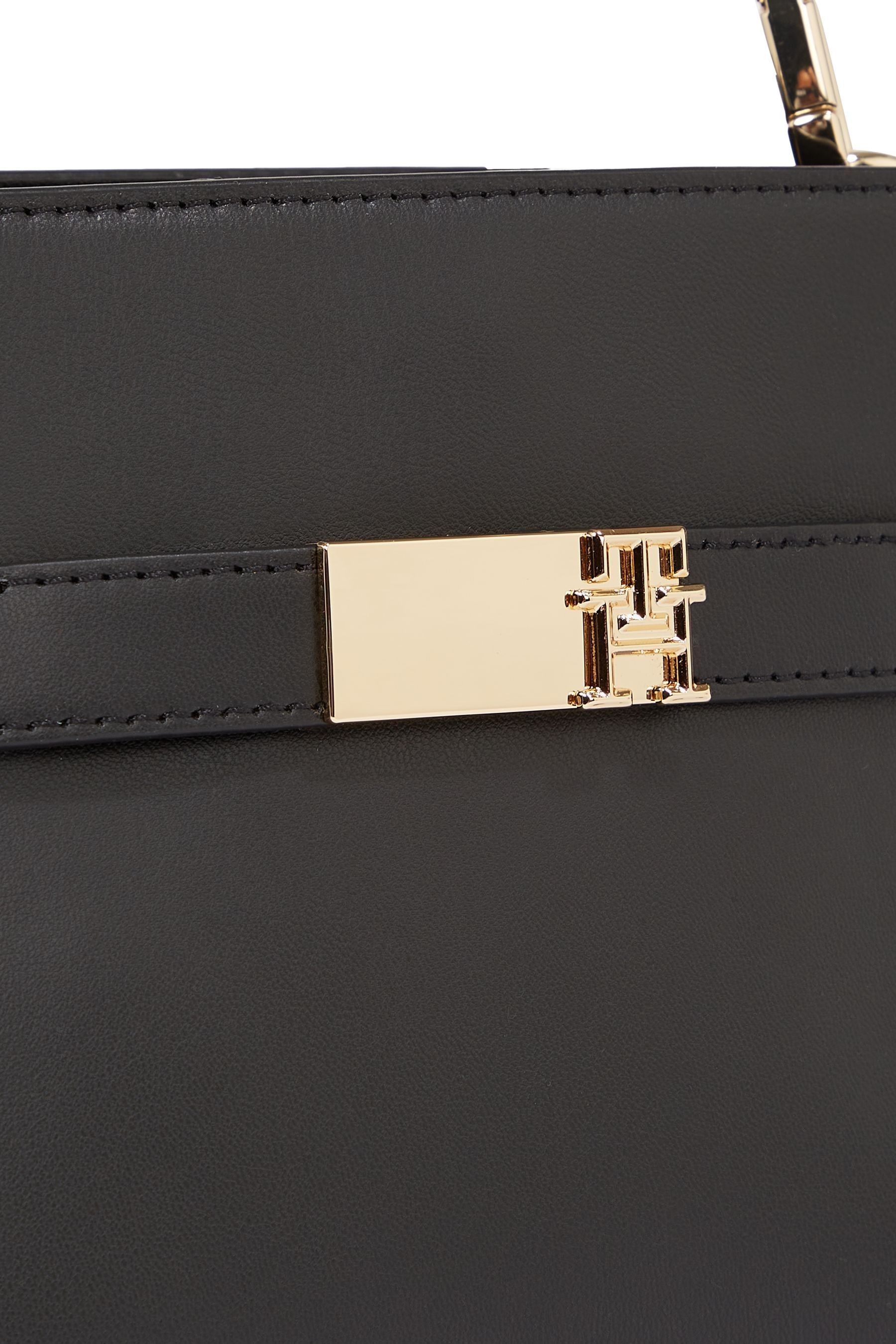 Tommy hilfiger heritage mini crossbody top