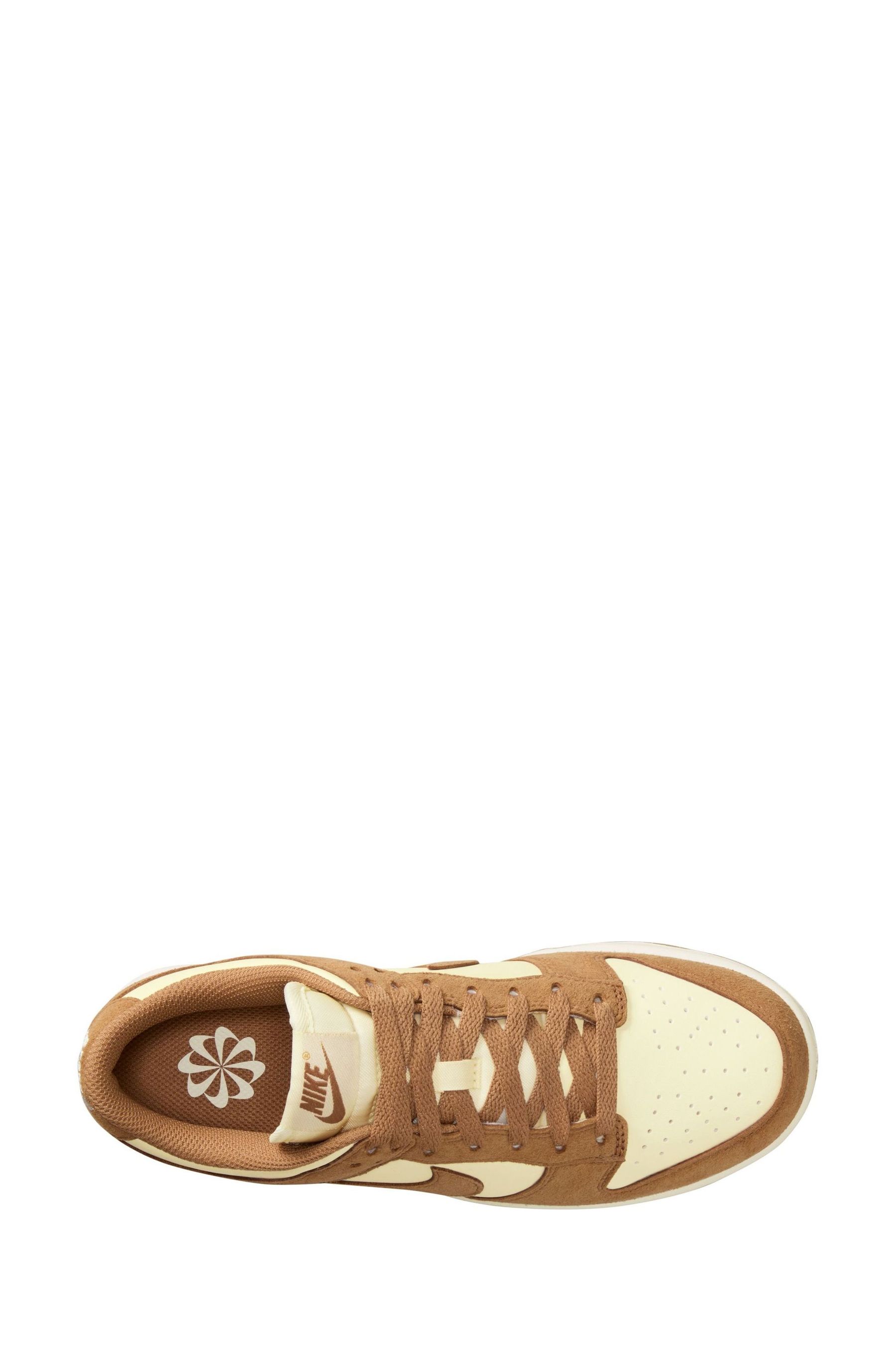 Acheter Dore blanc Nike Dunk Low Trainers from Next Canada