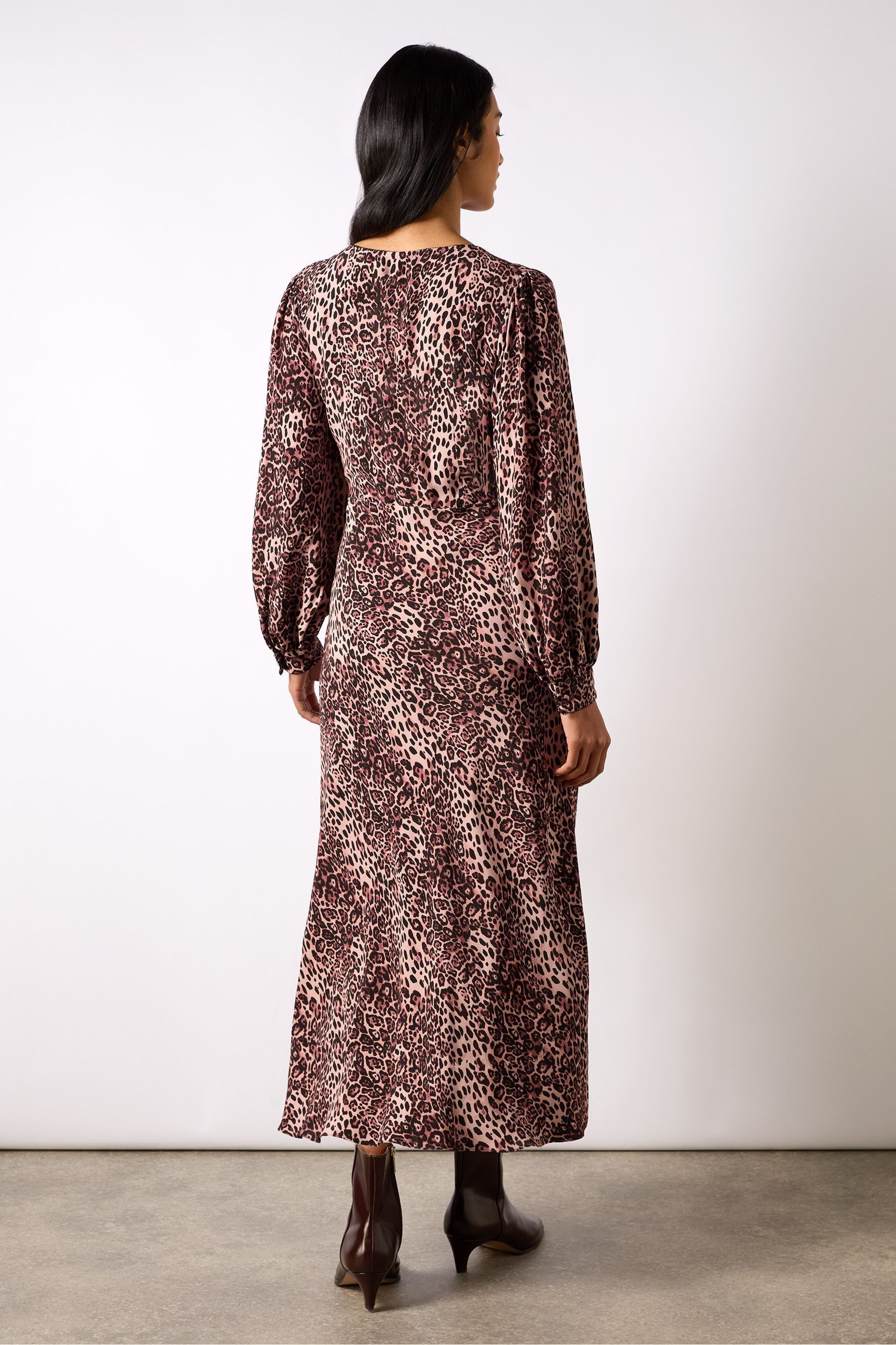 Pink leopard dress store