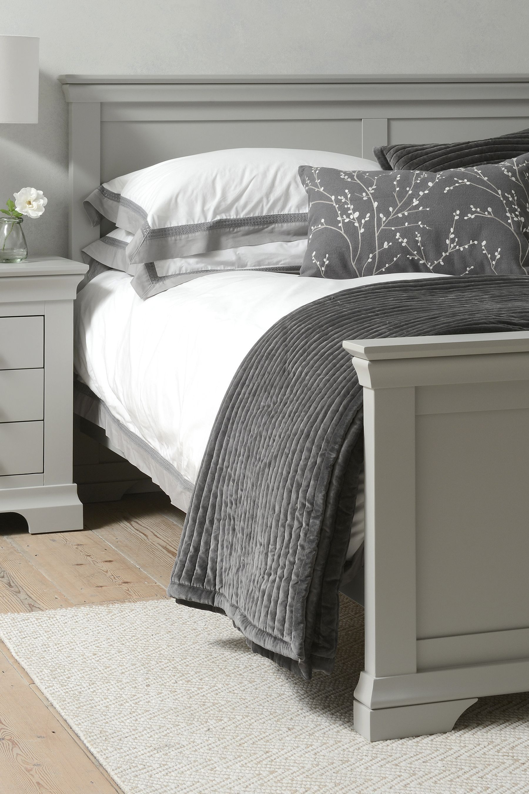 Buy Cotswold Company Grey Chantilly Bed from the AspennigeriaShops online shop