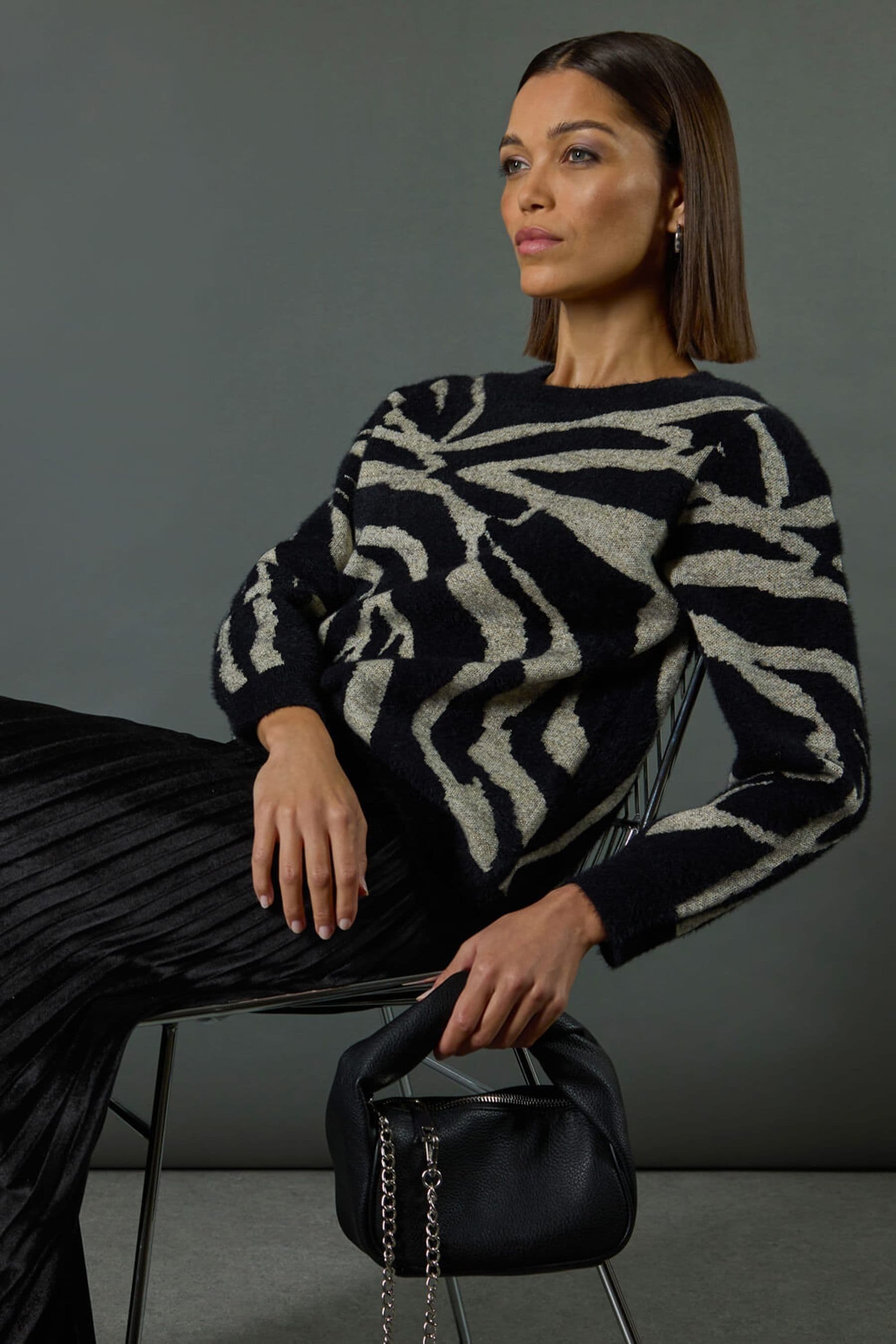 Next black pleated velvet skirt discount