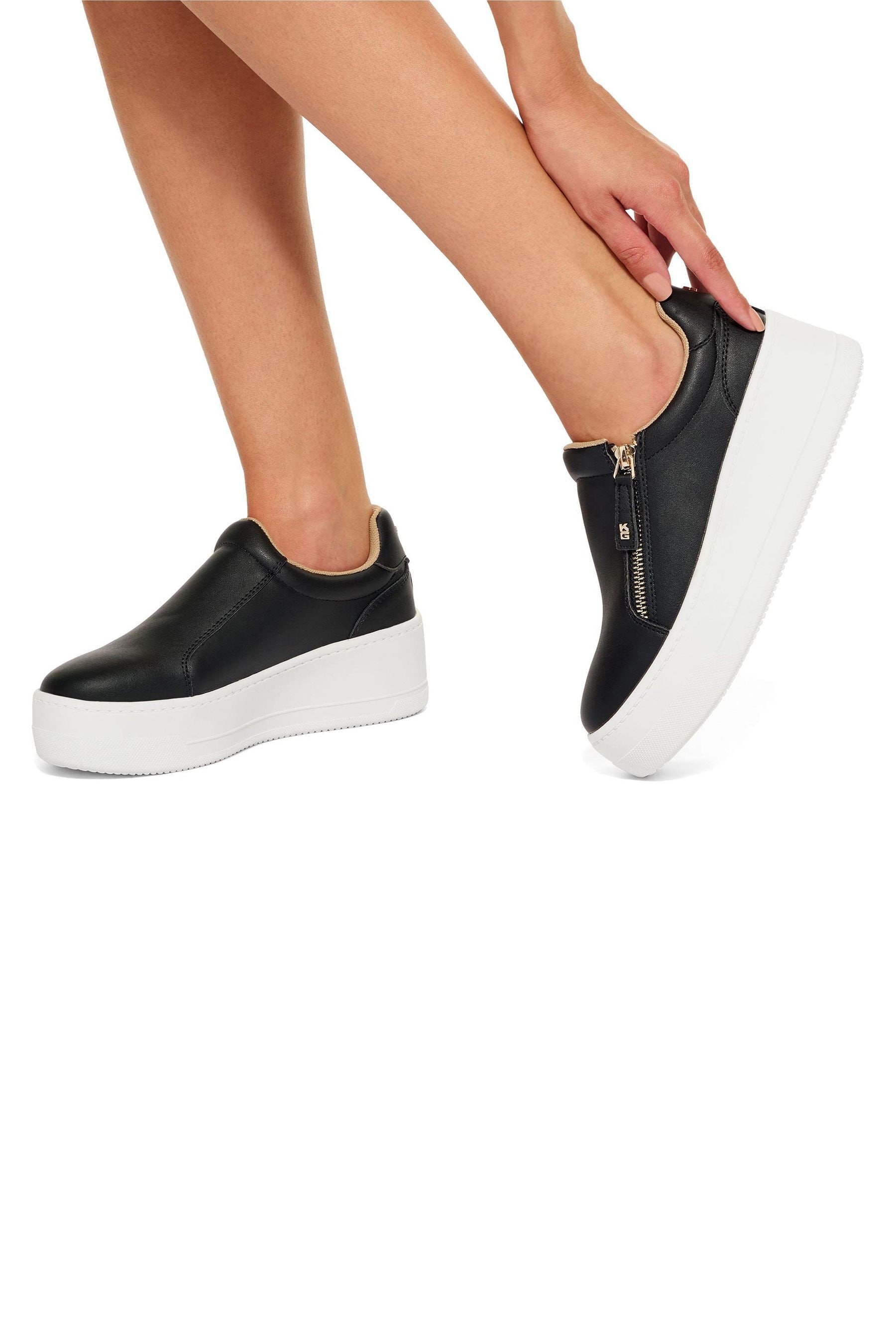 Kurt geiger slip ons top