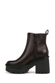 Naturalizer Regular Fit Quest Chelsea Timberland Boots - Image 3 of 6