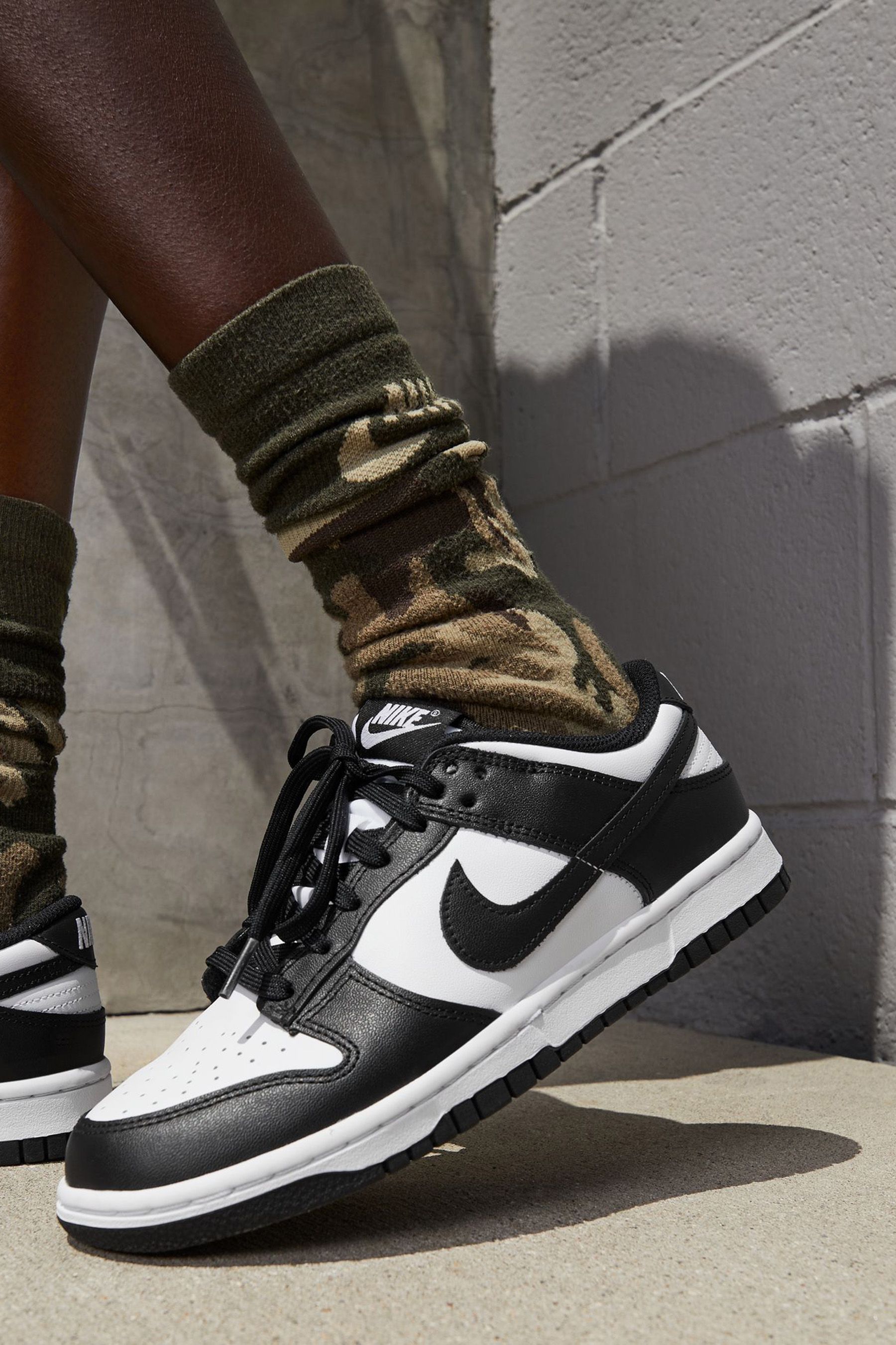 Nike black and white womens trainers new arrivals