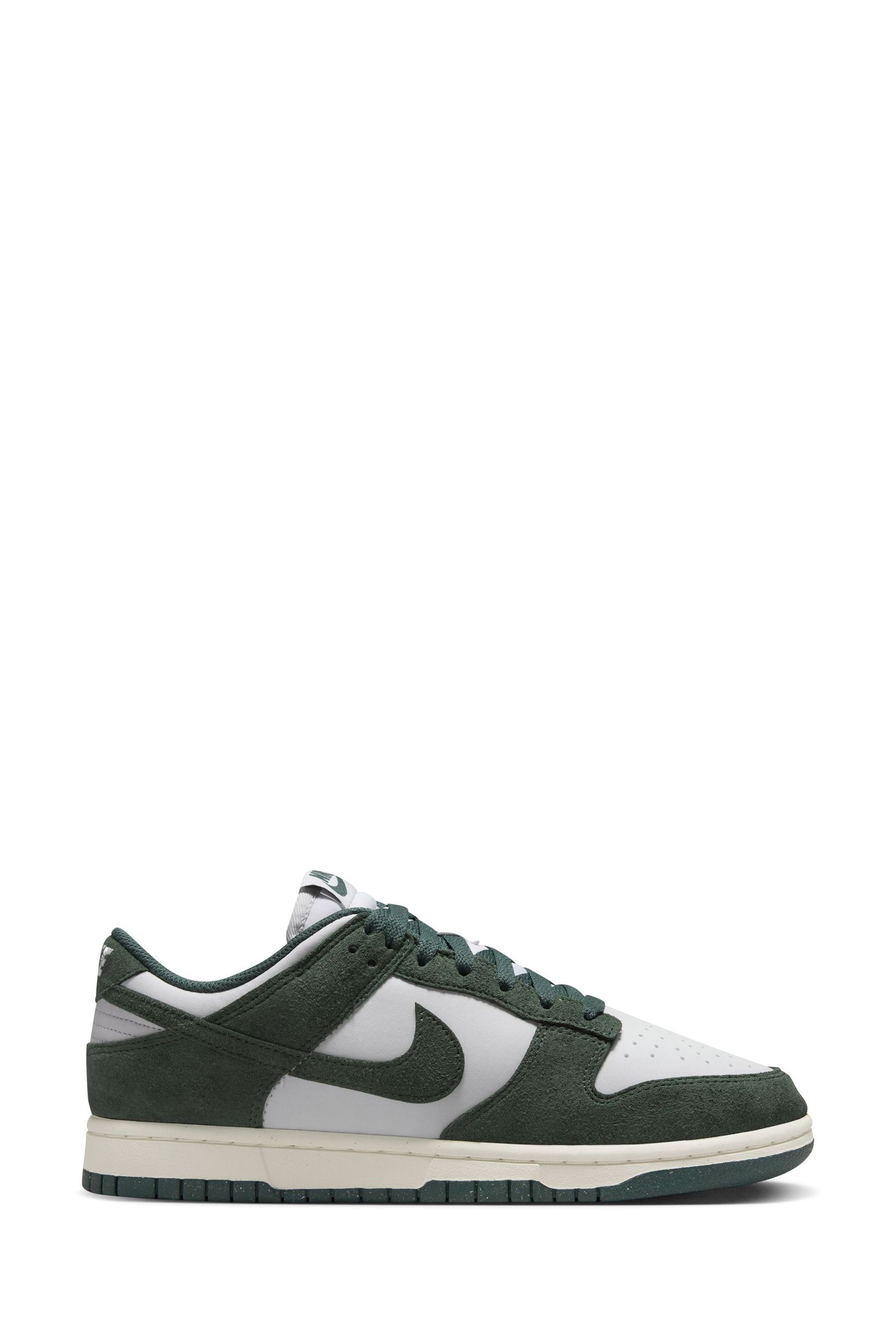Nike classic trainers outlet