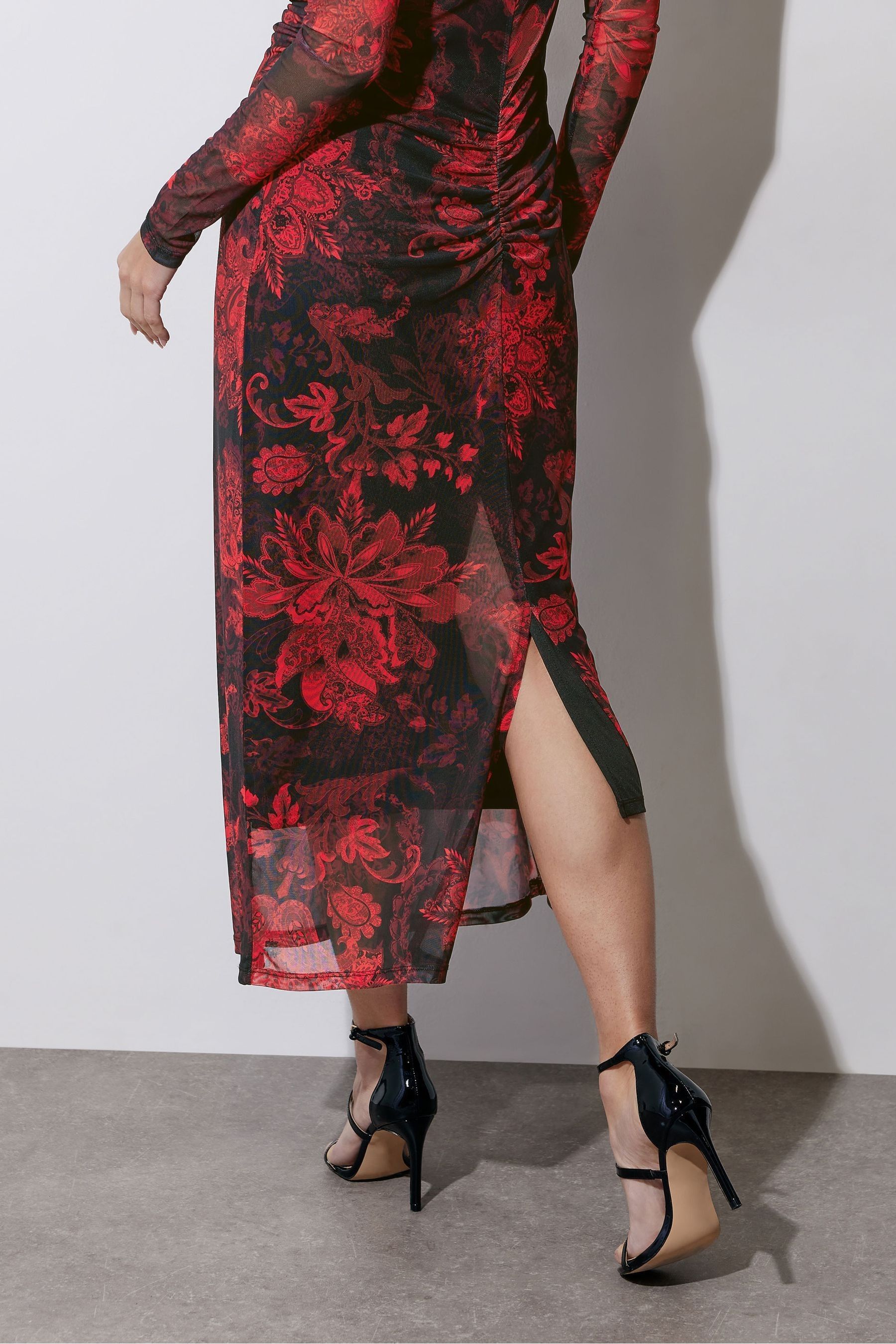 Julien macdonald red sequin dress clearance