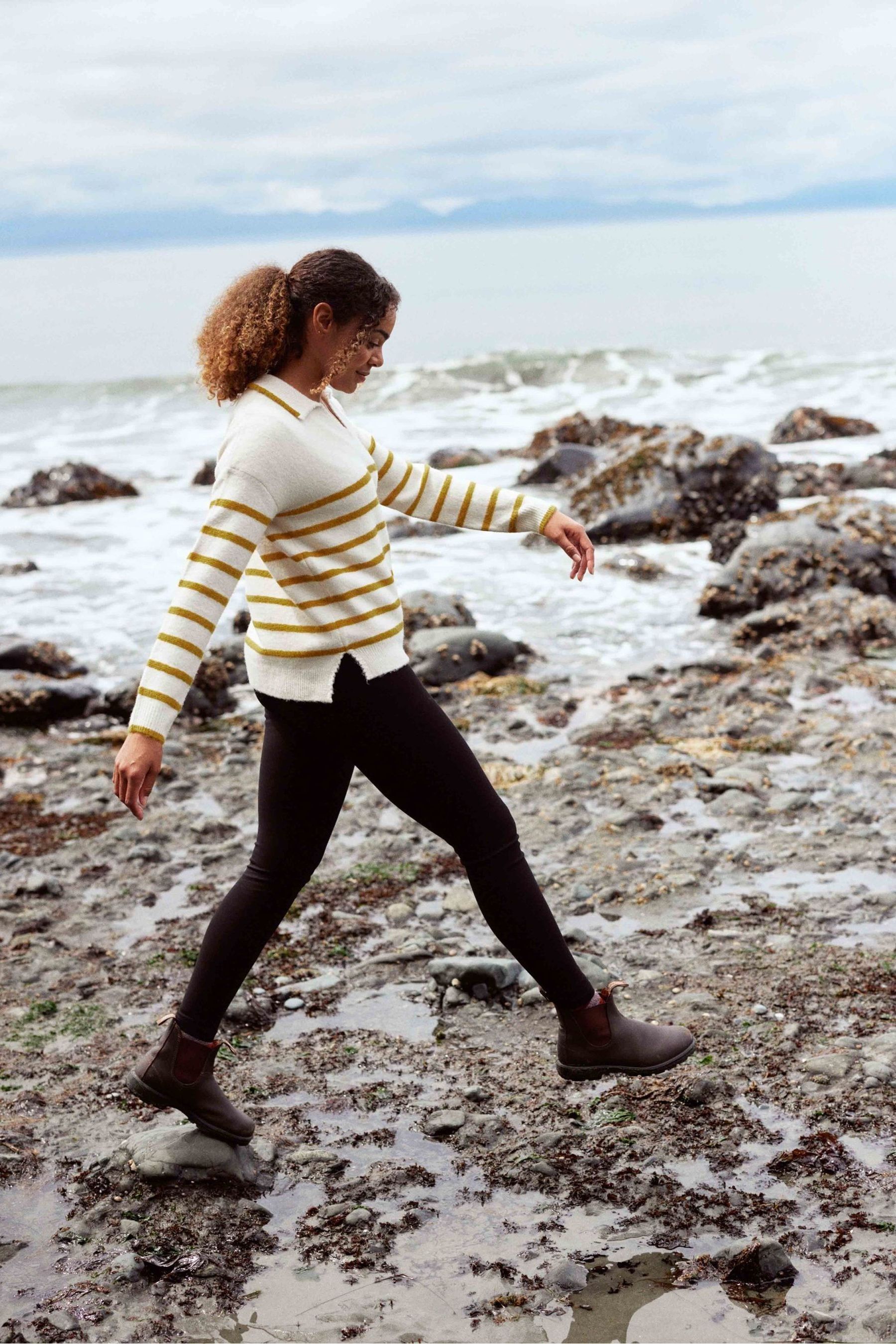 Kaufe Sie Weird Fish Lilliane High Waisted Leggings bei Next Deutschland