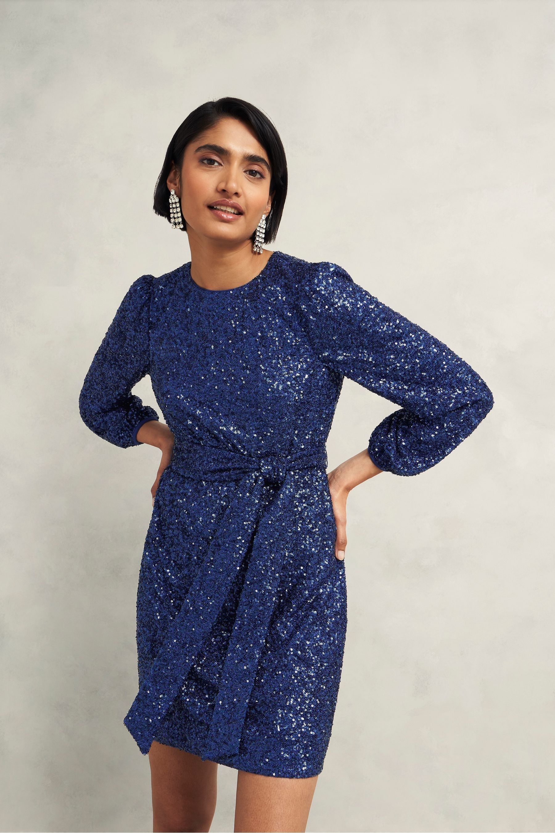 Next hobbs dress shop